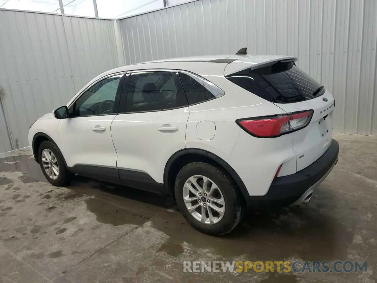2 Фотография поврежденного автомобиля 1FMCU9G68LUB99274 FORD ESCAPE 2020