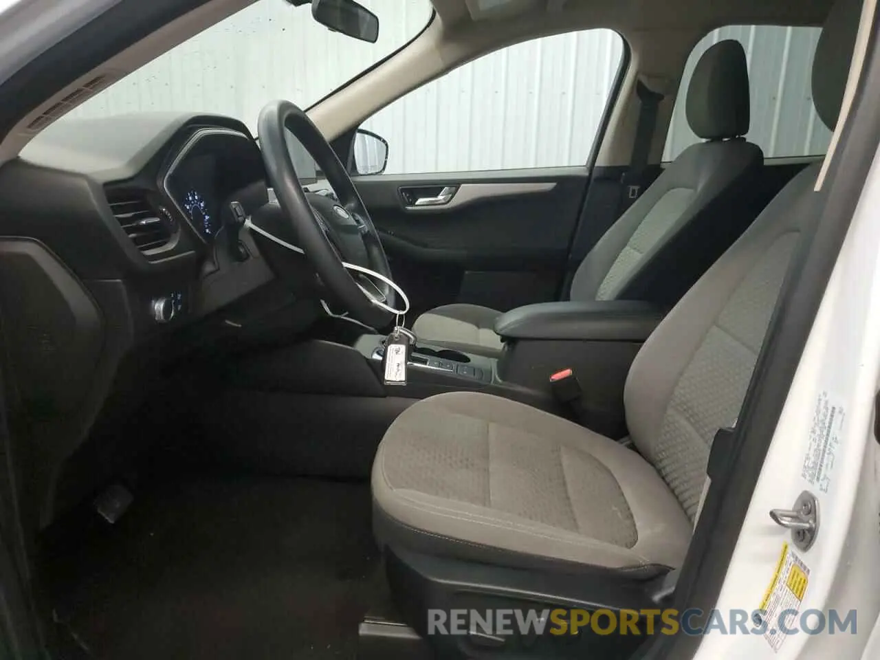 7 Фотография поврежденного автомобиля 1FMCU9G68LUB99274 FORD ESCAPE 2020