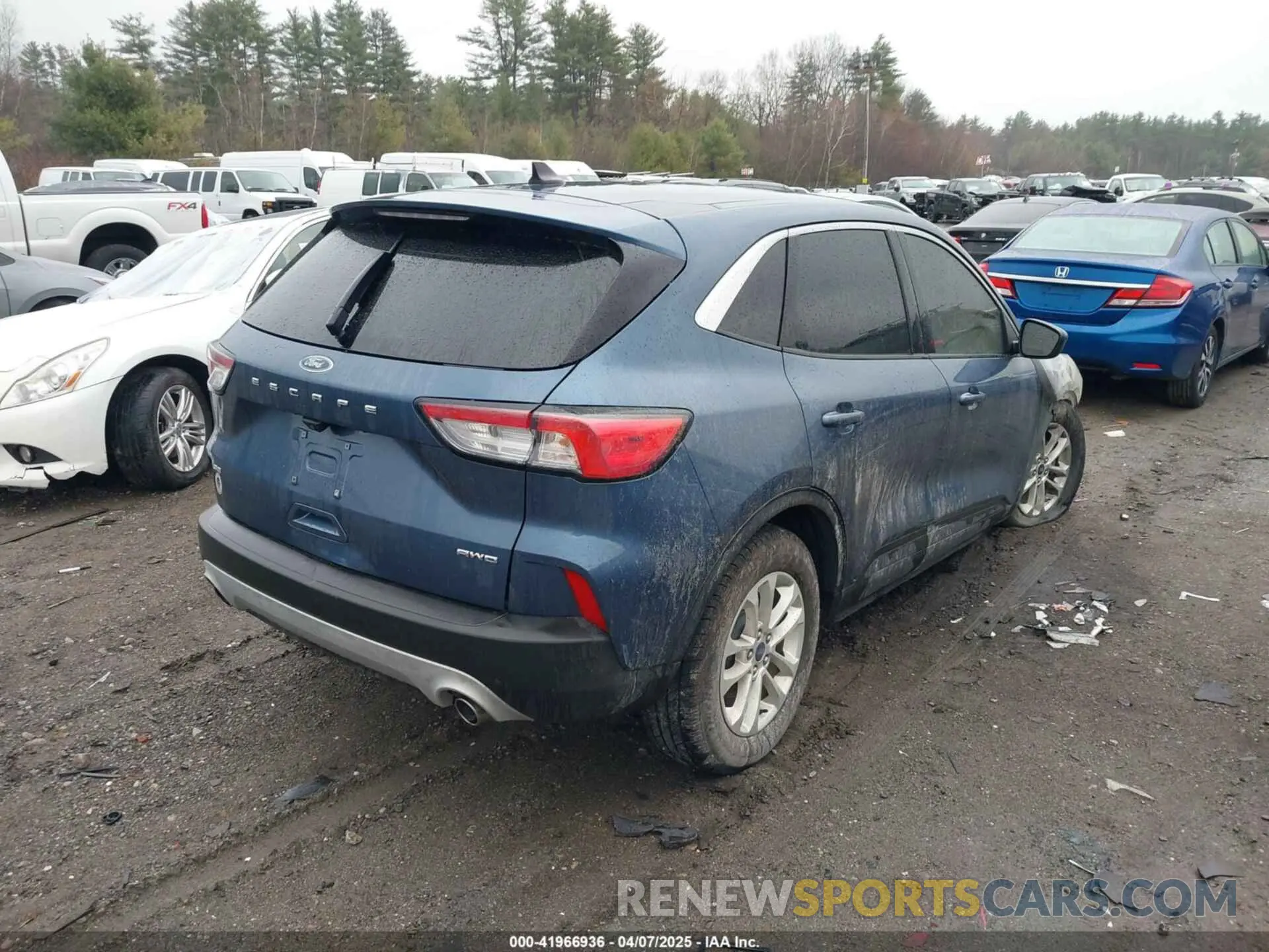 4 Photograph of a damaged car 1FMCU9G68LUC66889 FORD ESCAPE 2020