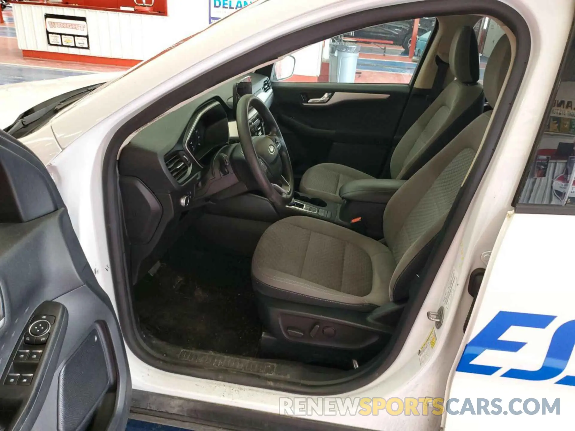 20 Фотография поврежденного автомобиля 1FMCU9G69LUA82500 FORD ESCAPE 2020