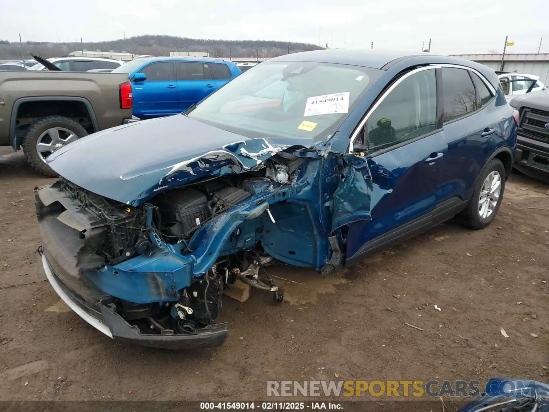 2 Photograph of a damaged car 1FMCU9G69LUB02647 FORD ESCAPE 2020