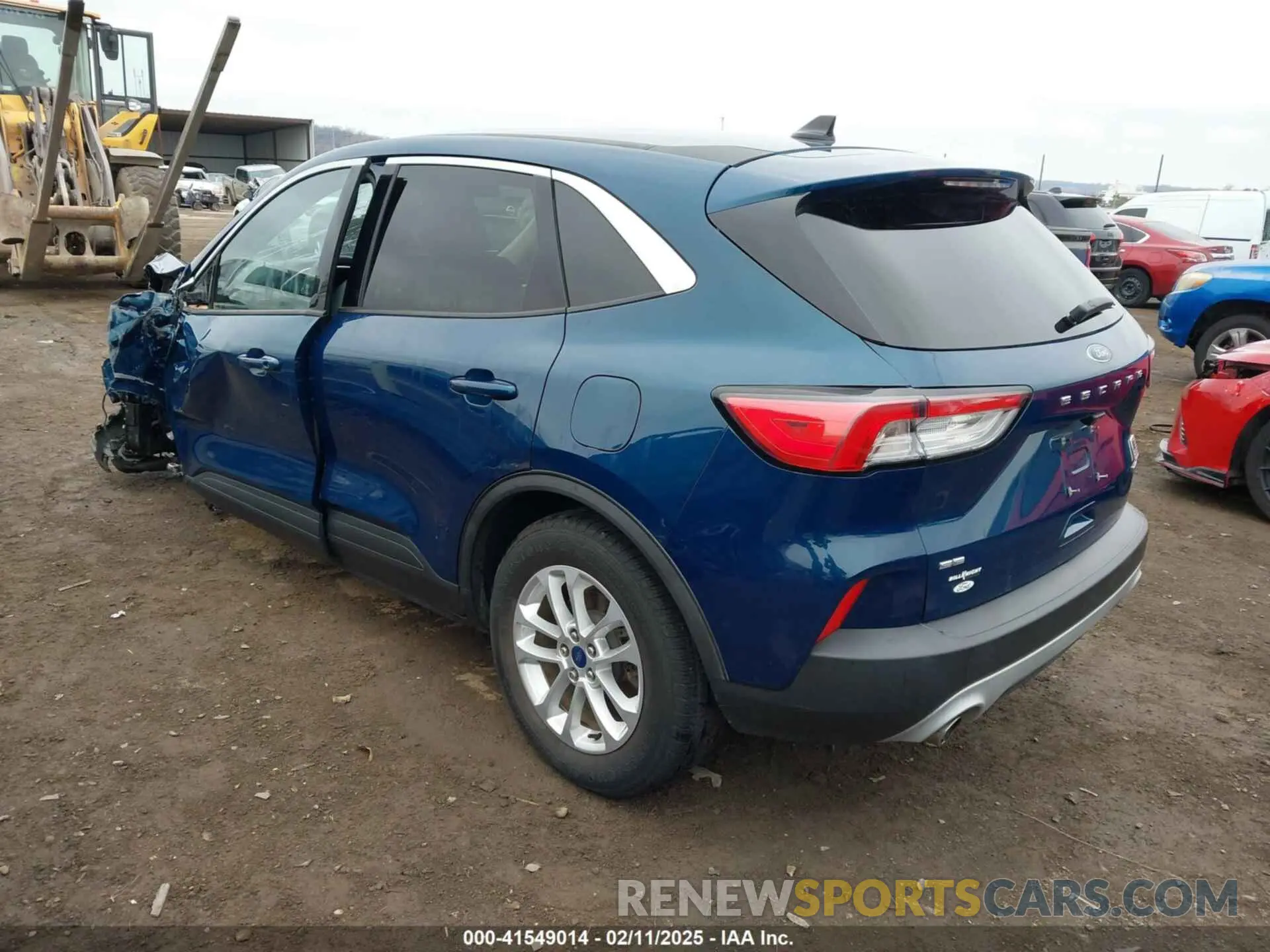 3 Photograph of a damaged car 1FMCU9G69LUB02647 FORD ESCAPE 2020