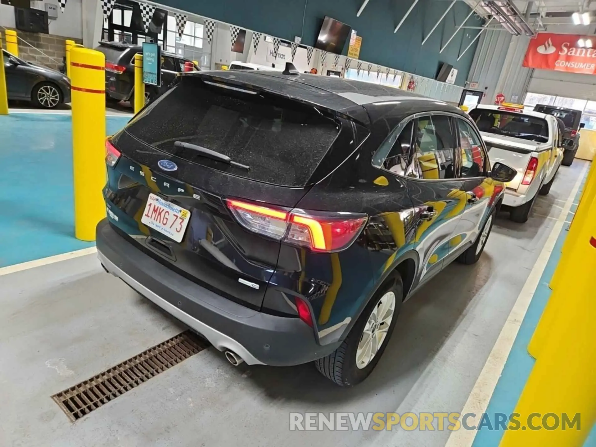 7 Photograph of a damaged car 1FMCU9G69LUB80040 FORD ESCAPE 2020