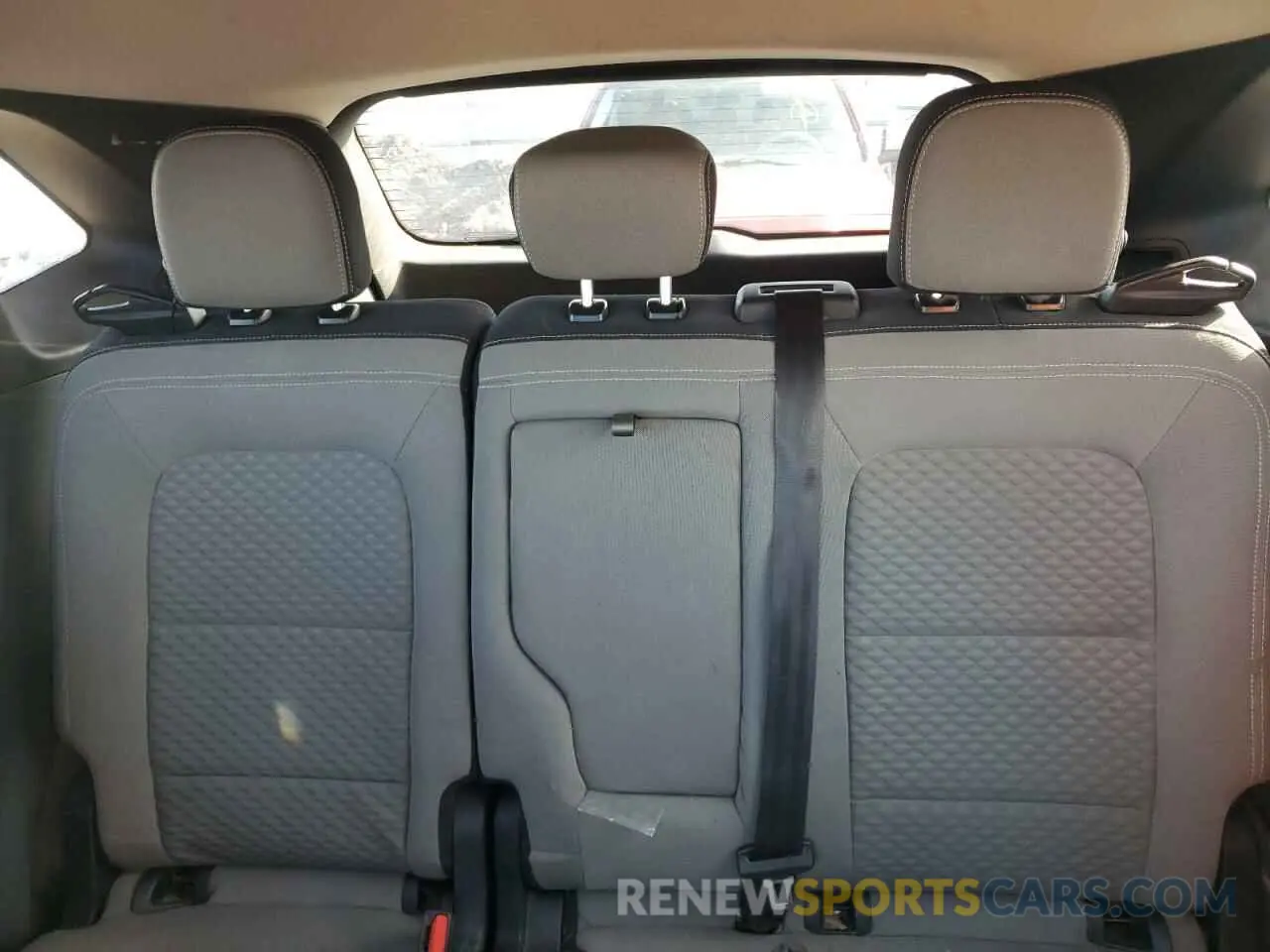 10 Фотография поврежденного автомобиля 1FMCU9G6XLUB28089 FORD ESCAPE 2020