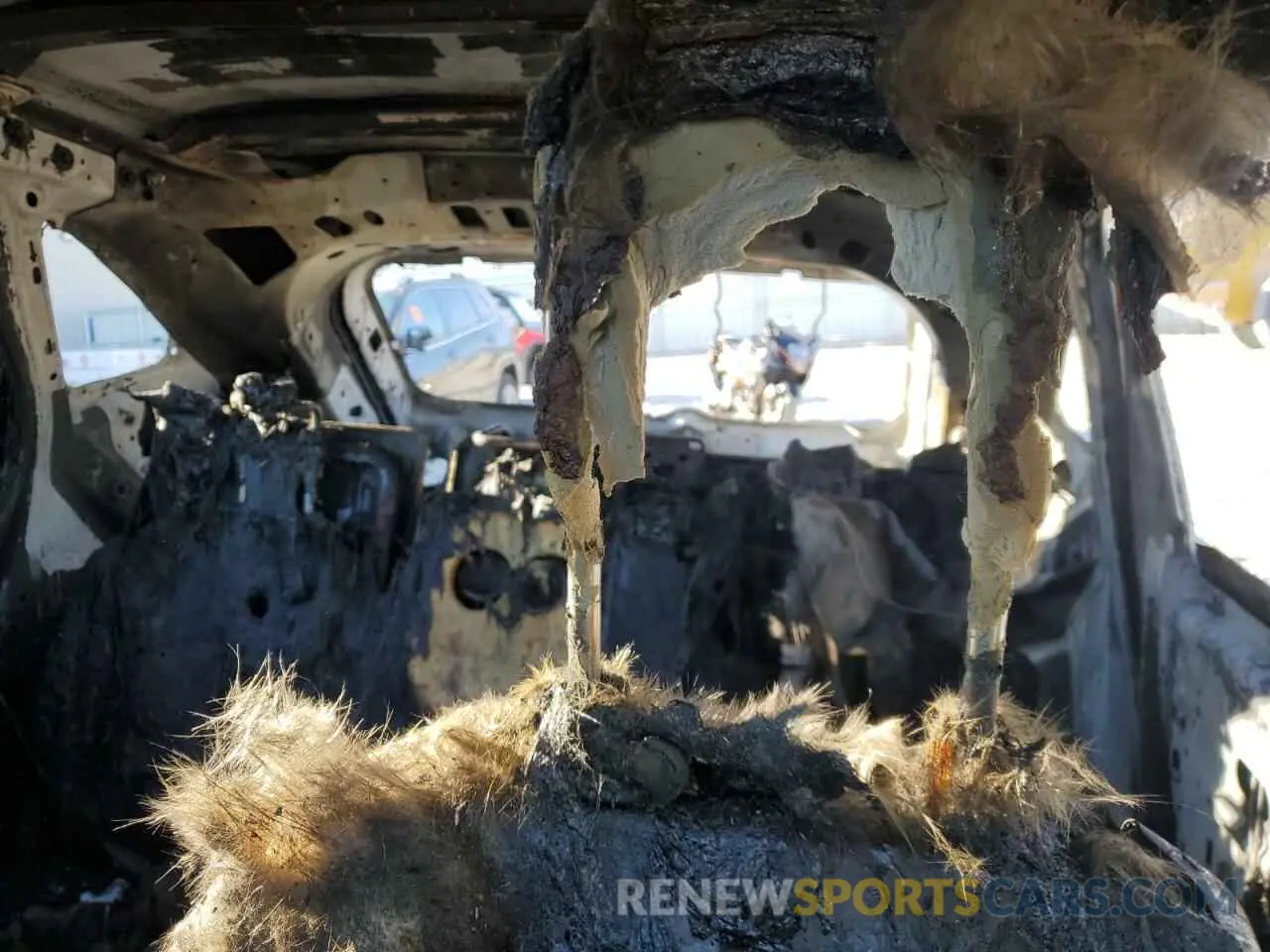 10 Photograph of a damaged car 1FMCU9G6XLUB86378 FORD ESCAPE 2020