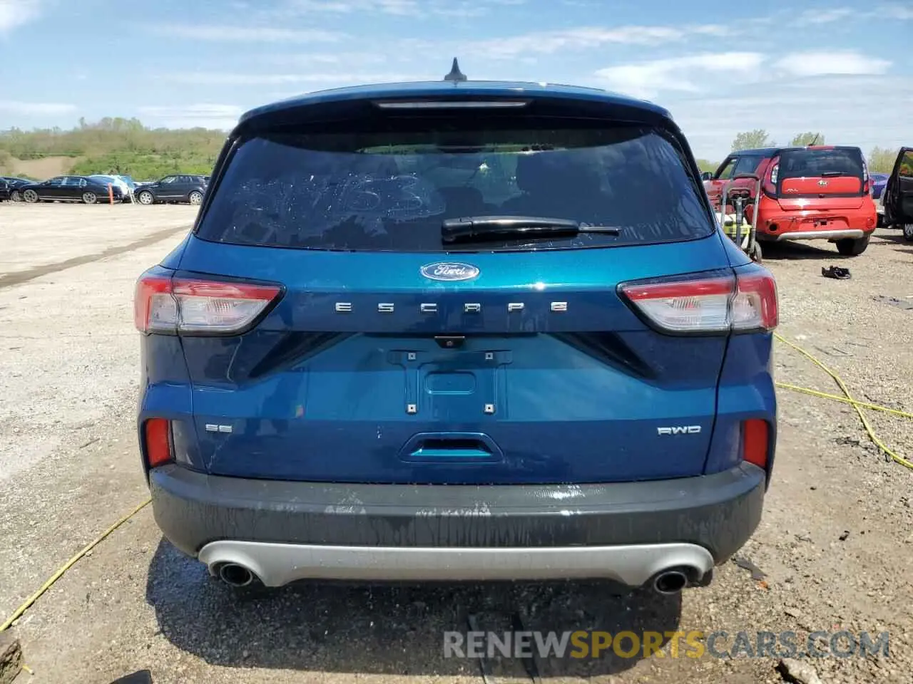 6 Photograph of a damaged car 1FMCU9G6XLUC51696 FORD ESCAPE 2020