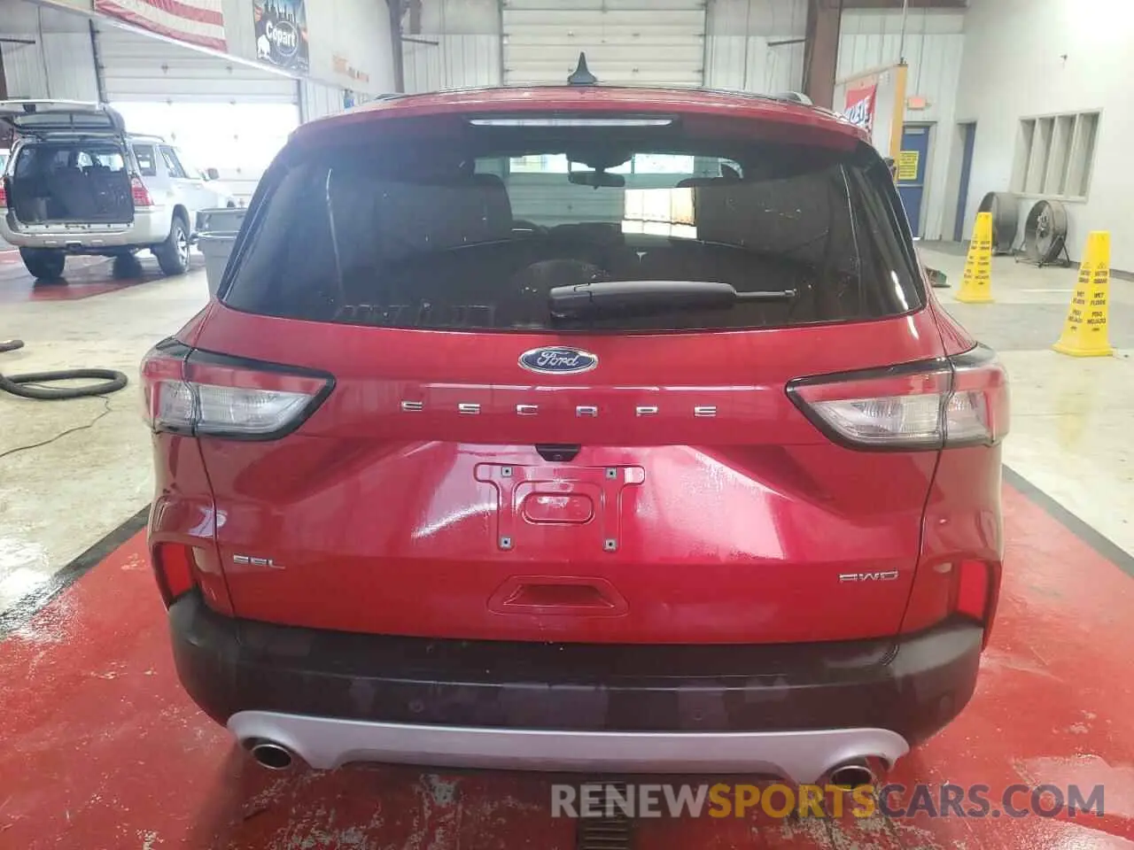 6 Photograph of a damaged car 1FMCU9H60LUC49857 FORD ESCAPE 2020