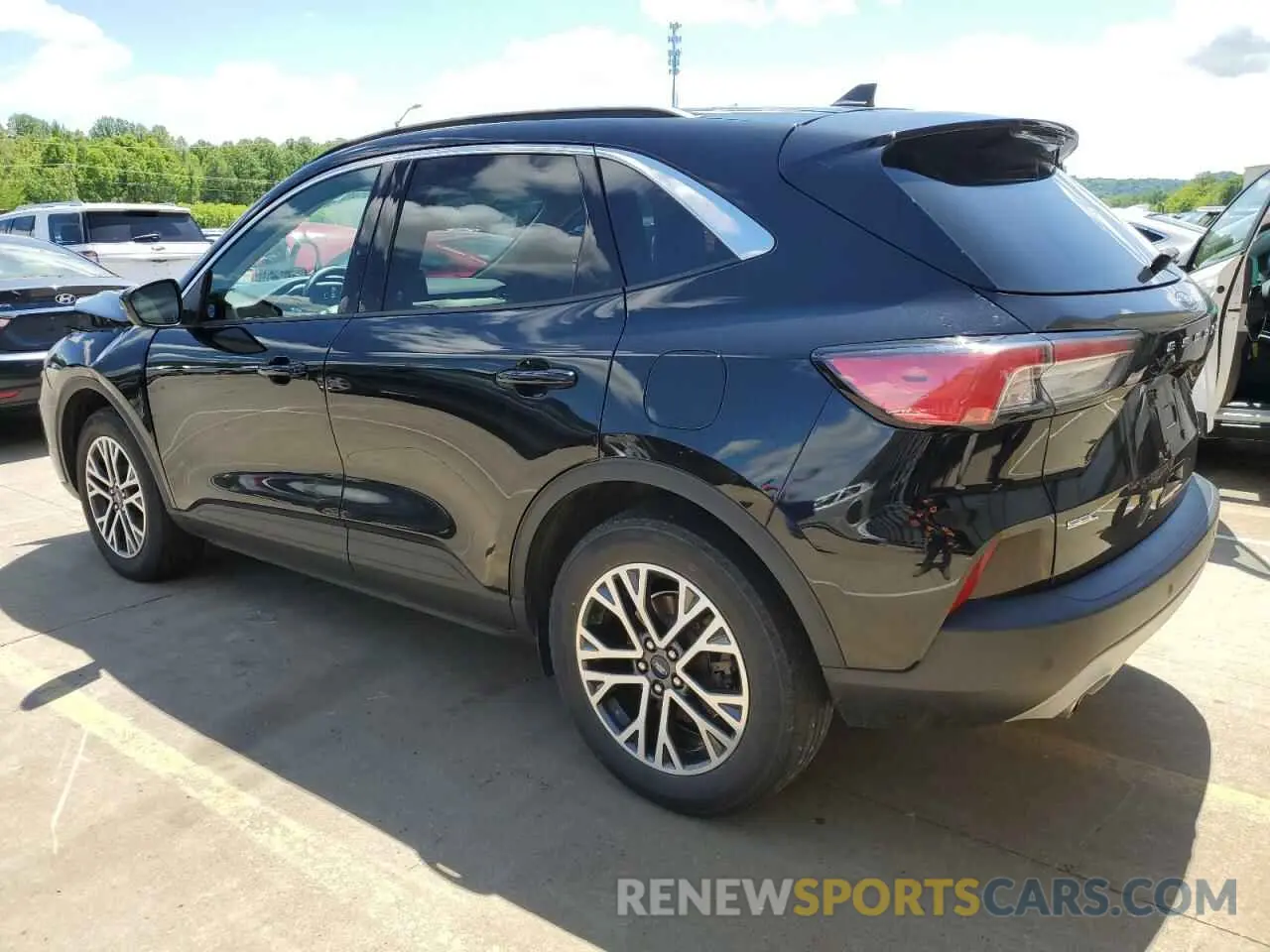 2 Photograph of a damaged car 1FMCU9H60LUC69333 FORD ESCAPE 2020