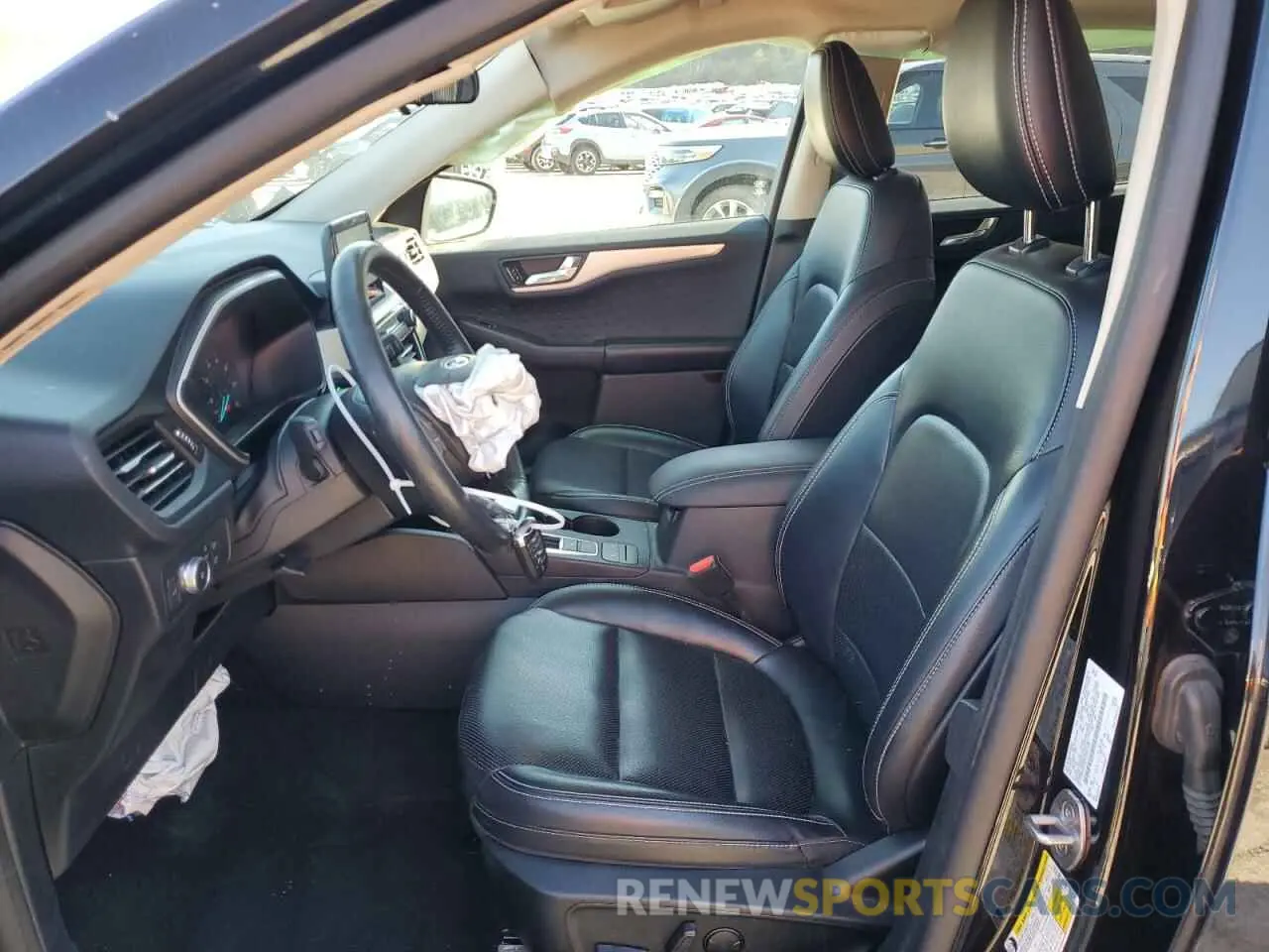 7 Photograph of a damaged car 1FMCU9H61LUA81128 FORD ESCAPE 2020
