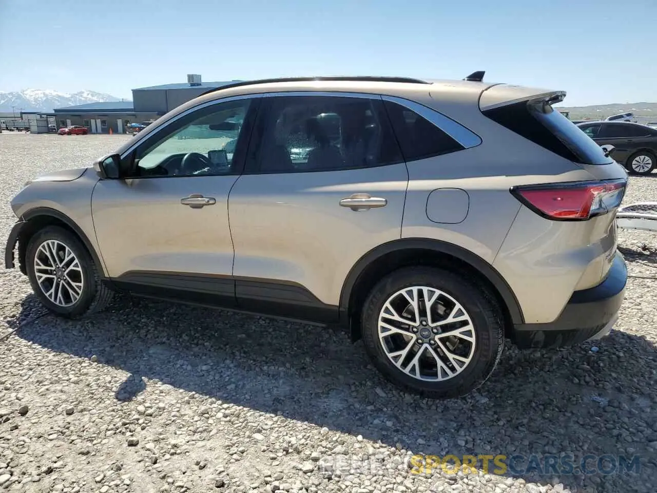 2 Фотография поврежденного автомобиля 1FMCU9H61LUB09333 FORD ESCAPE 2020