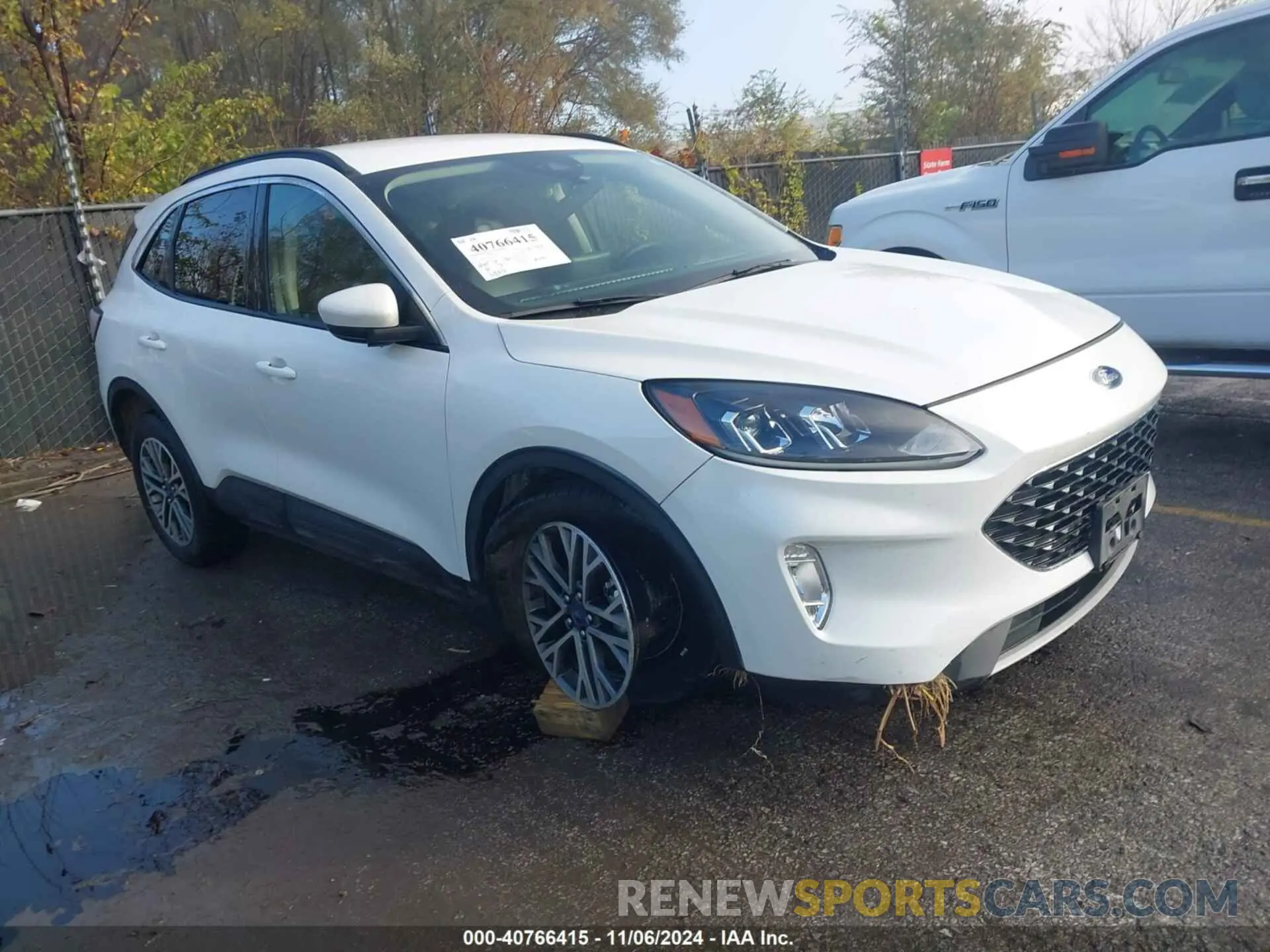 1 Photograph of a damaged car 1FMCU9H62LUA55640 FORD ESCAPE 2020