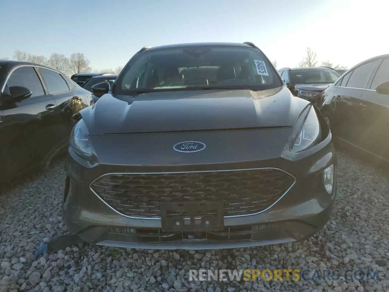 5 Photograph of a damaged car 1FMCU9H62LUA59509 FORD ESCAPE 2020