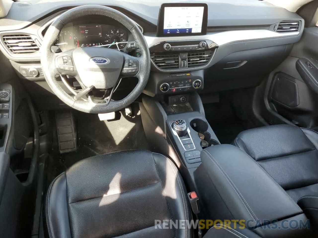 8 Фотография поврежденного автомобиля 1FMCU9H64LUA51637 FORD ESCAPE 2020