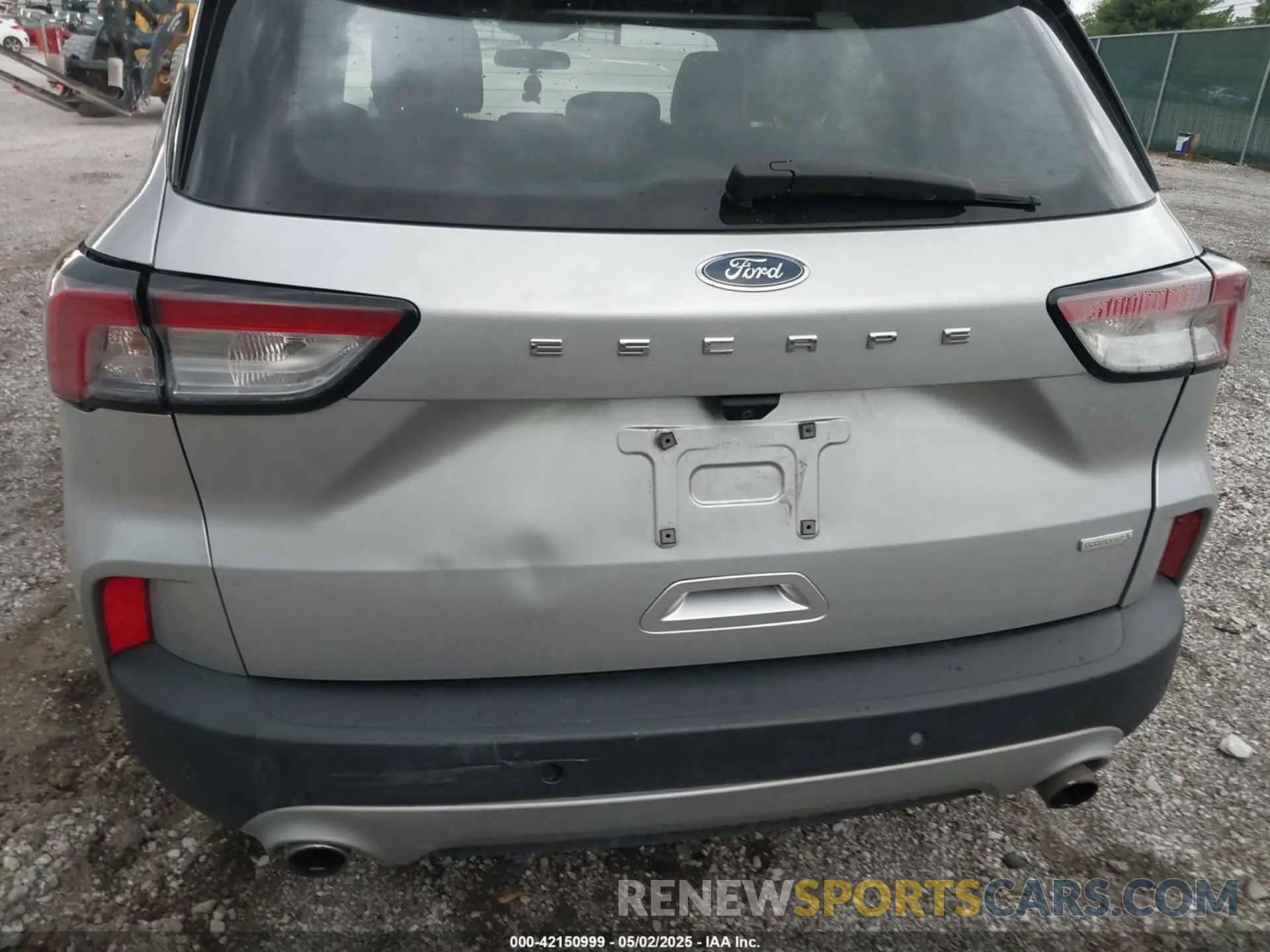 6 Photograph of a damaged car 1FMCU9H65LUA37178 FORD ESCAPE 2020