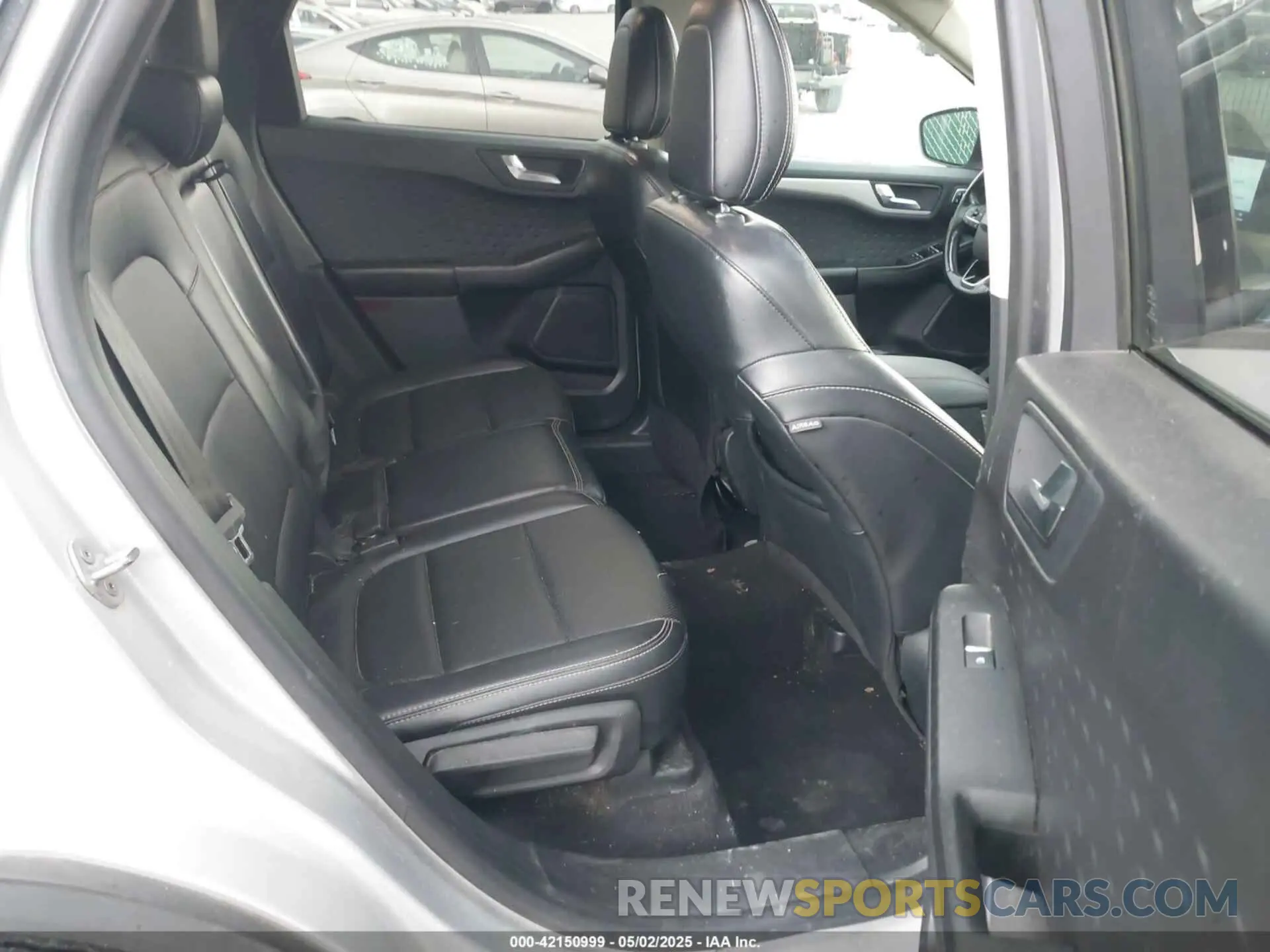 8 Photograph of a damaged car 1FMCU9H65LUA37178 FORD ESCAPE 2020