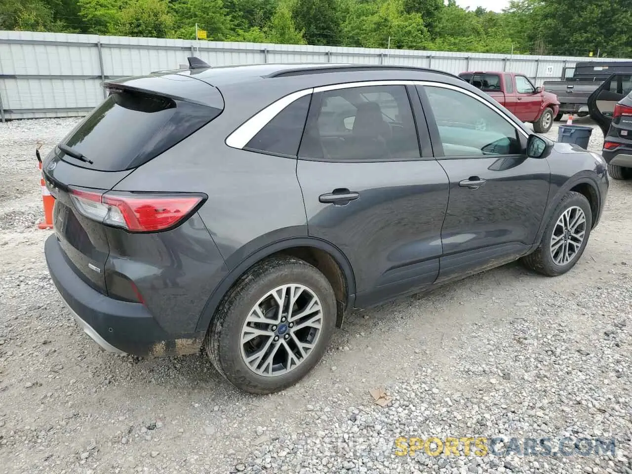 3 Photograph of a damaged car 1FMCU9H66LUA47136 FORD ESCAPE 2020