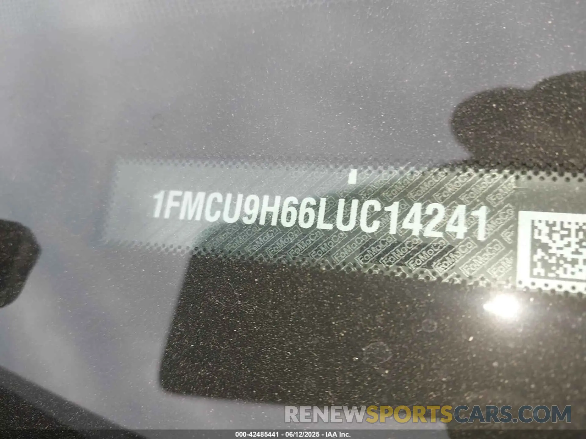 9 Фотография поврежденного автомобиля 1FMCU9H66LUC14241 FORD ESCAPE 2020