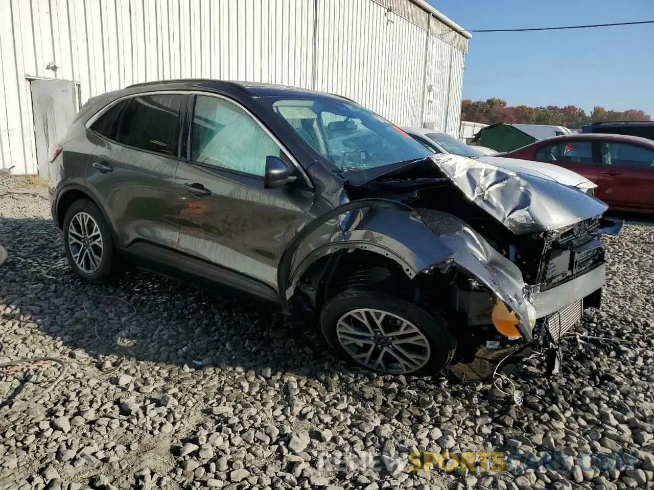 4 Photograph of a damaged car 1FMCU9H67LUA89671 FORD ESCAPE 2020