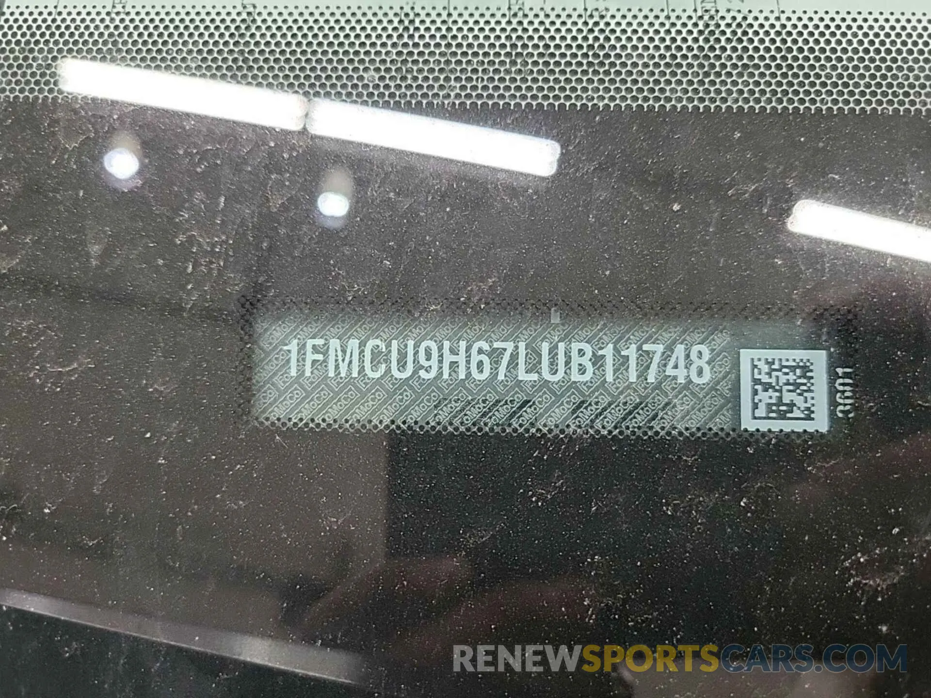 23 Photograph of a damaged car 1FMCU9H67LUB11748 FORD ESCAPE 2020