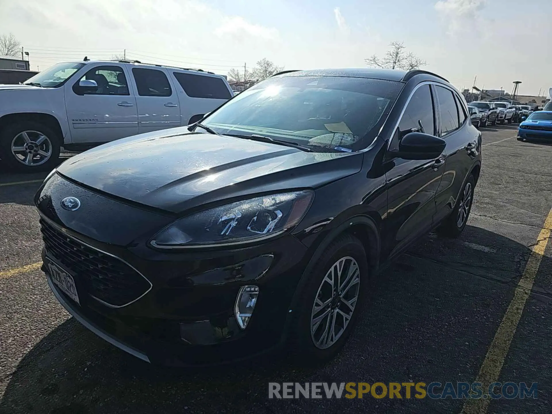 10 Photograph of a damaged car 1FMCU9H68LUA82552 FORD ESCAPE 2020