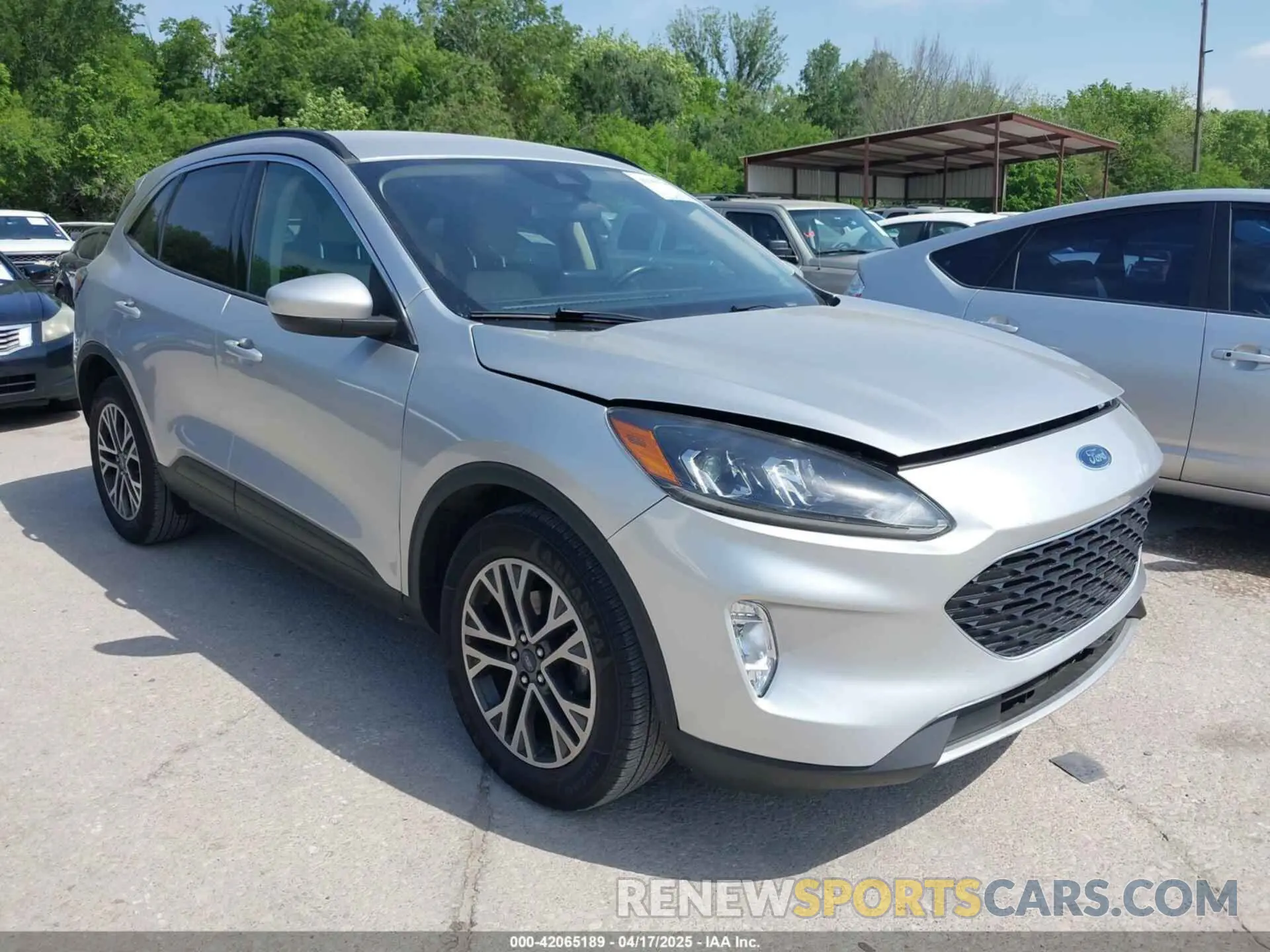 1 Фотография поврежденного автомобиля 1FMCU9H68LUA90618 FORD ESCAPE 2020