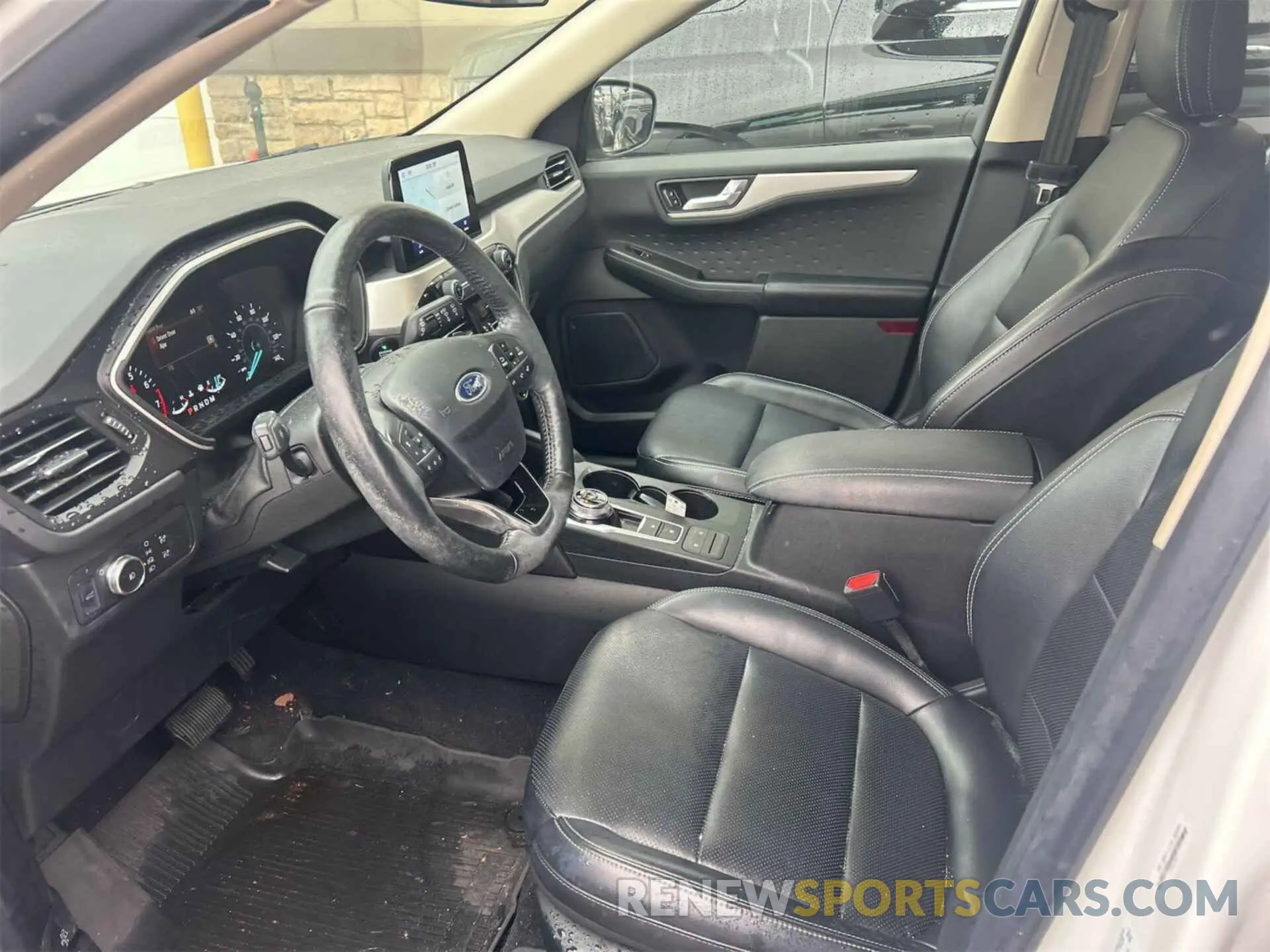 6 Photograph of a damaged car 1FMCU9H90LUB03159 FORD ESCAPE 2020