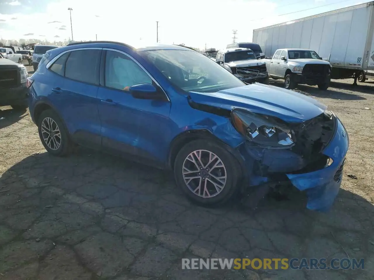4 Photograph of a damaged car 1FMCU9H91LUA29797 FORD ESCAPE 2020