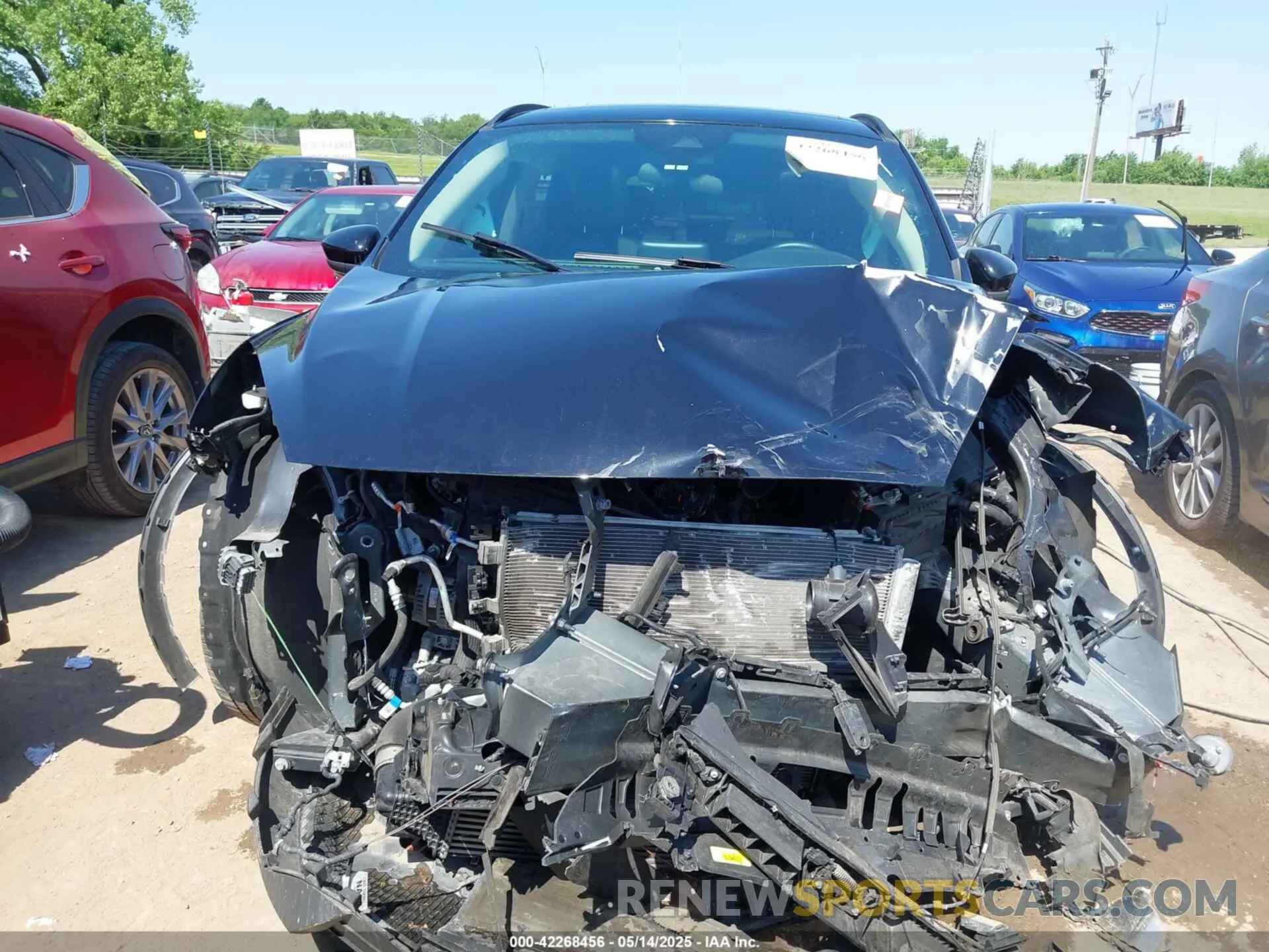 13 Photograph of a damaged car 1FMCU9H91LUB86584 FORD ESCAPE 2020