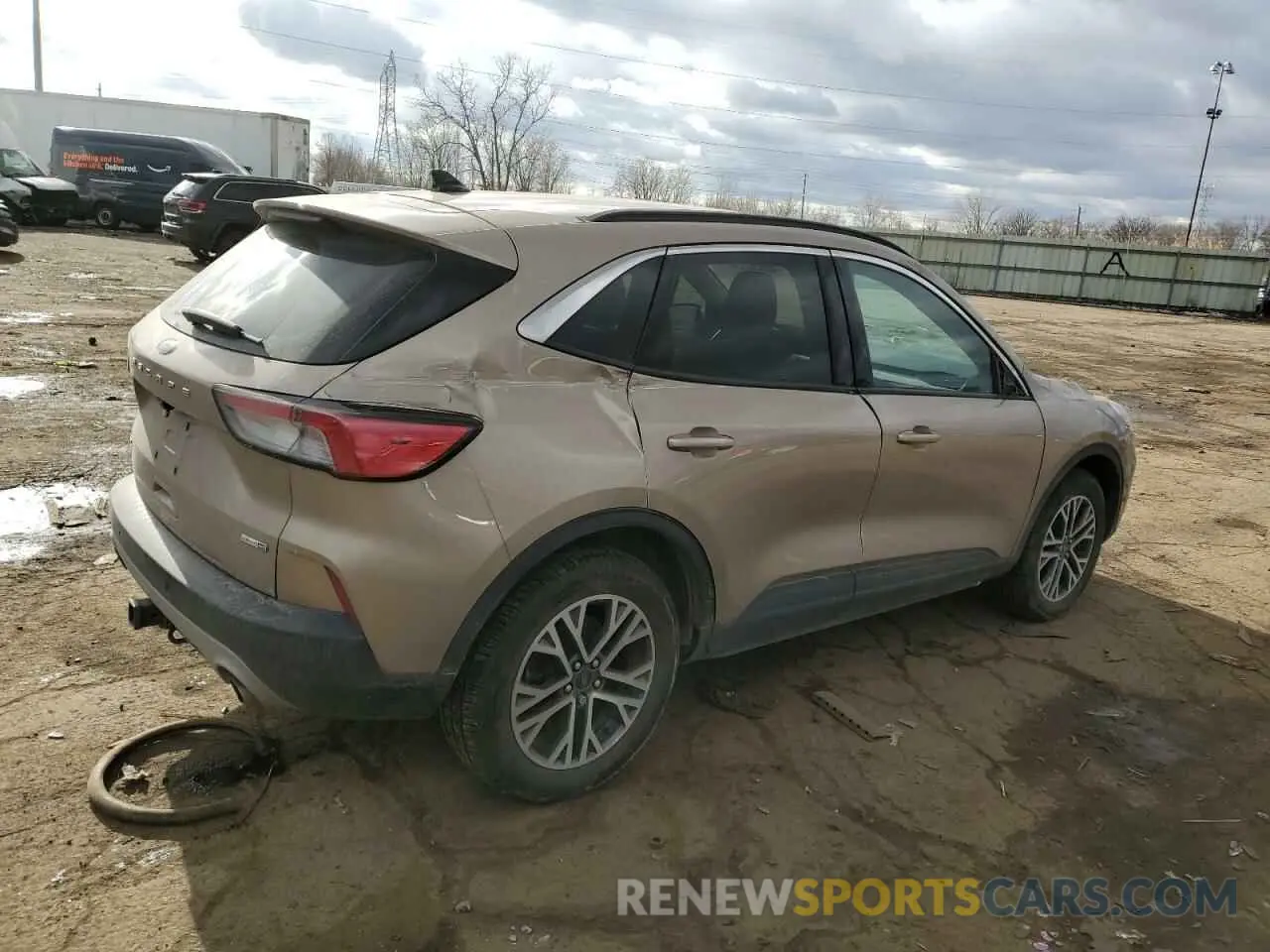 3 Фотография поврежденного автомобиля 1FMCU9H93LUA74403 FORD ESCAPE 2020