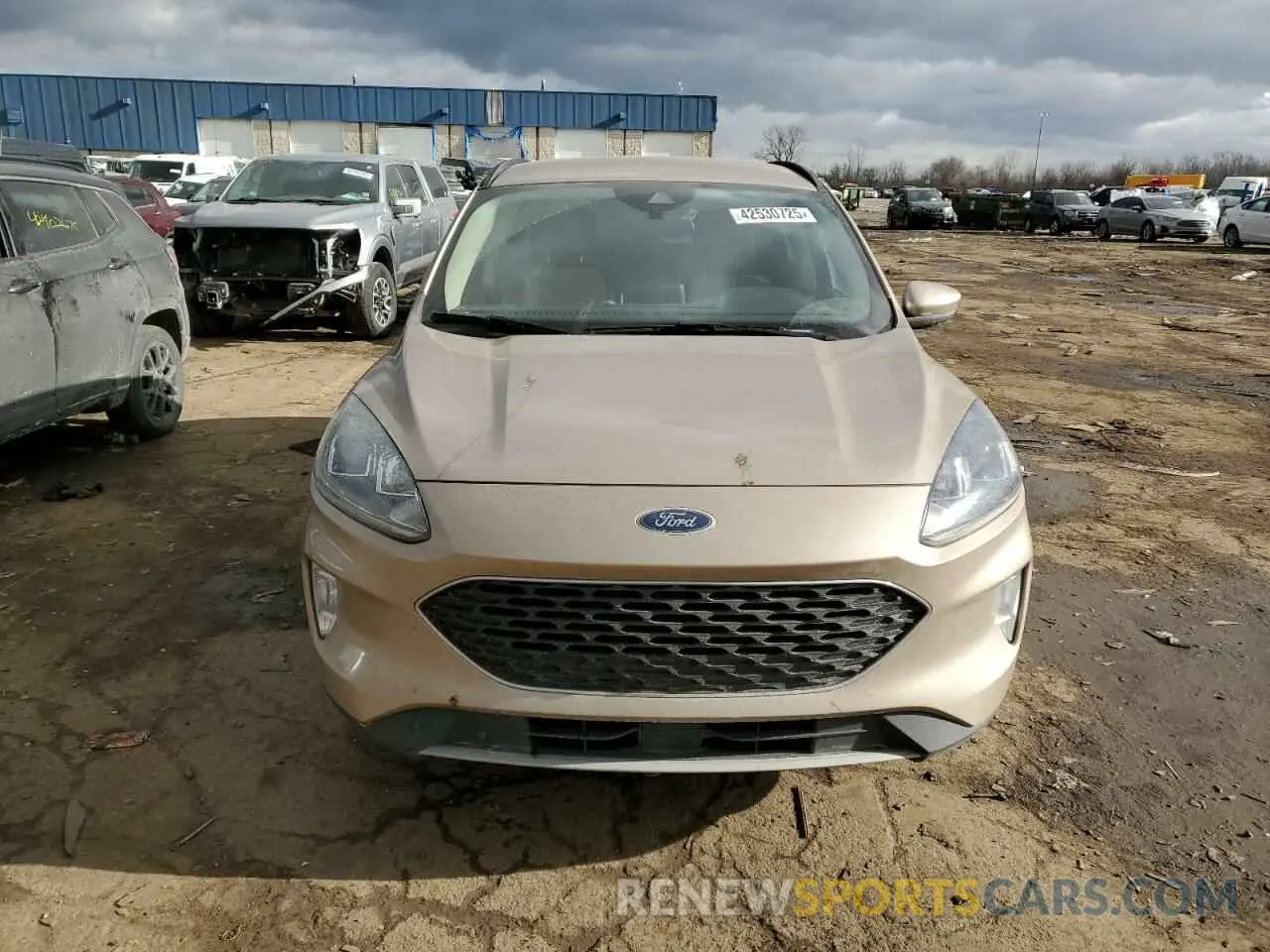 5 Фотография поврежденного автомобиля 1FMCU9H93LUA74403 FORD ESCAPE 2020