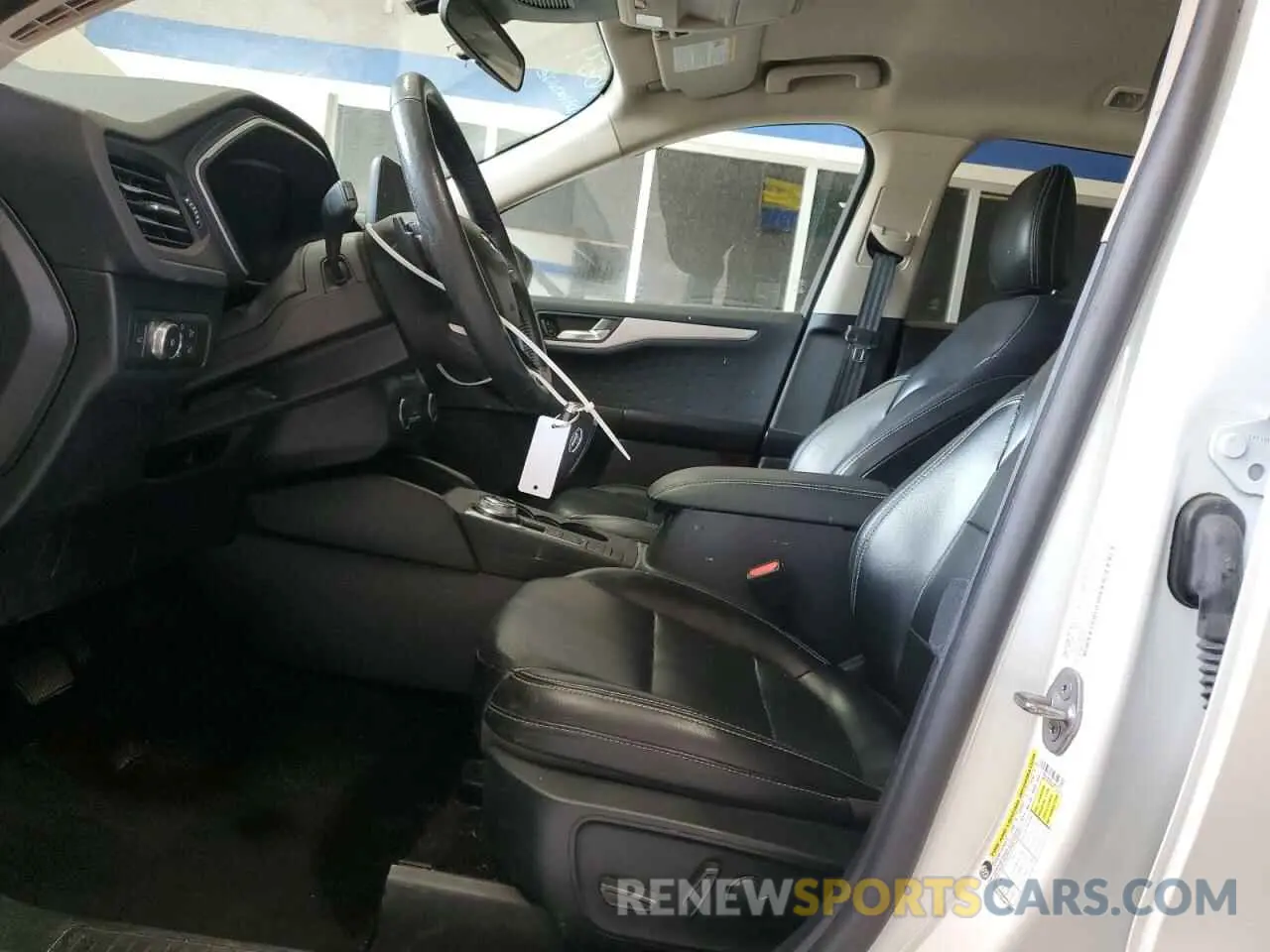 7 Фотография поврежденного автомобиля 1FMCU9H94LUA69775 FORD ESCAPE 2020