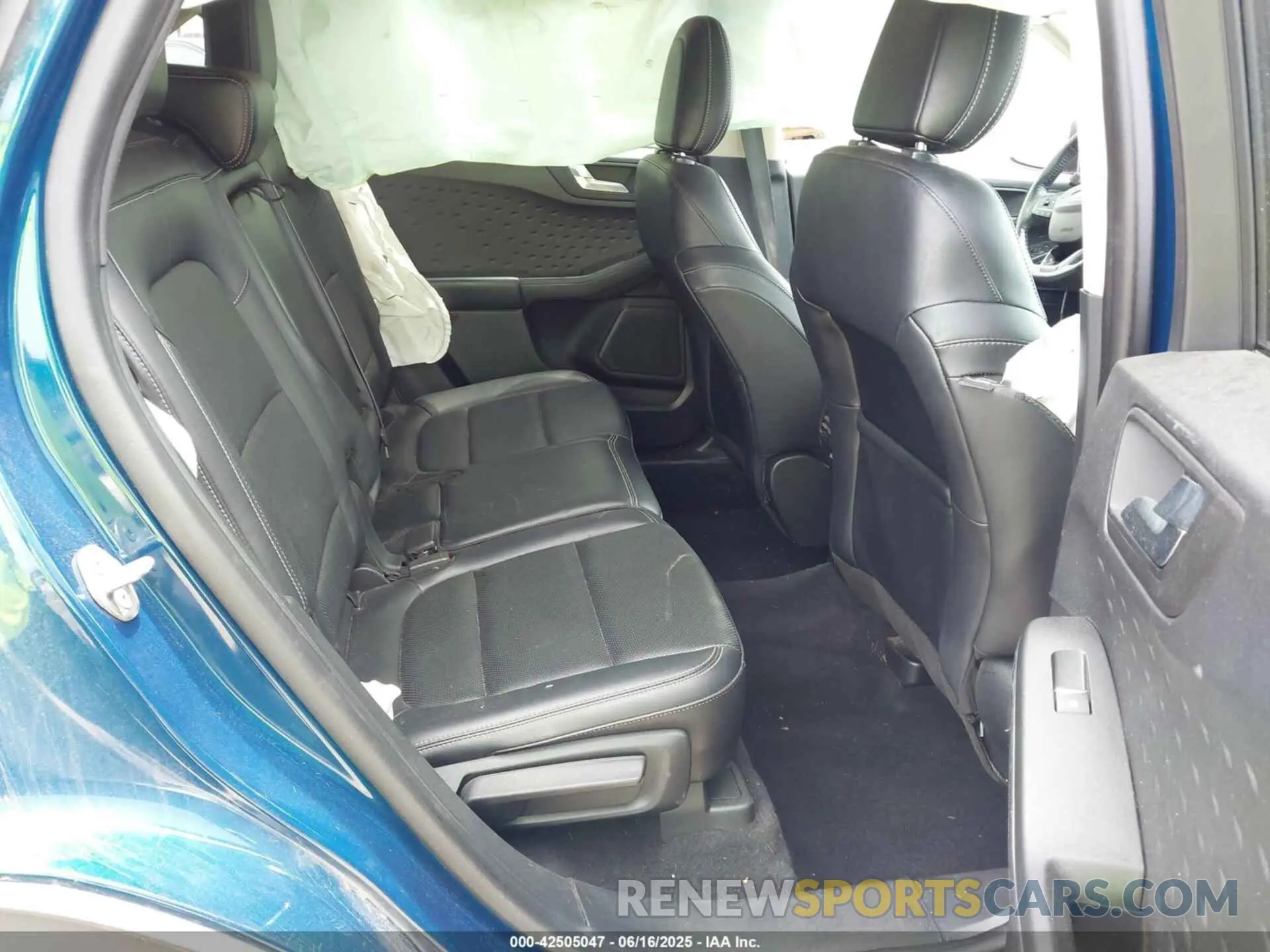 8 Фотография поврежденного автомобиля 1FMCU9H97LUA25981 FORD ESCAPE 2020