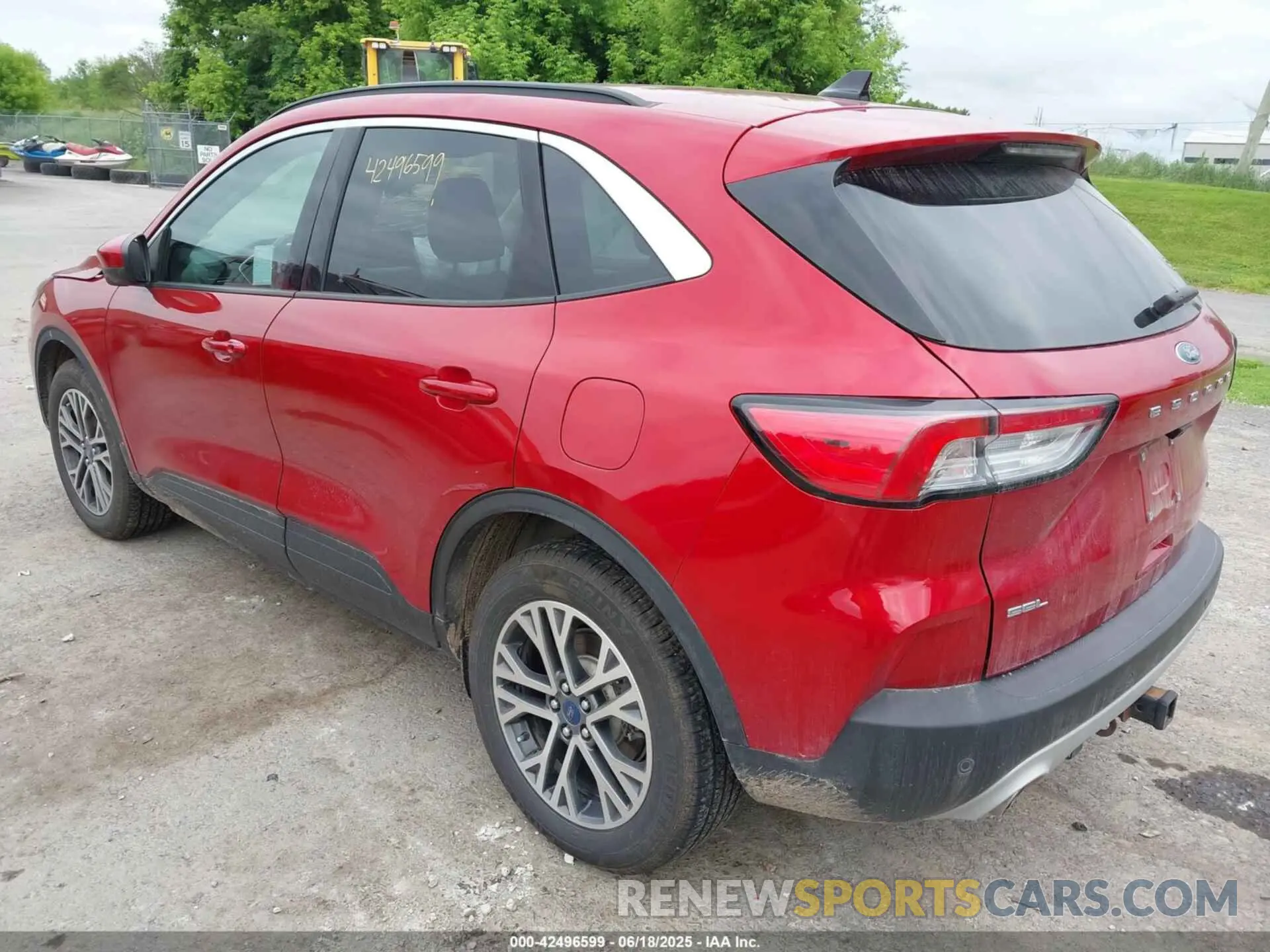 3 Фотография поврежденного автомобиля 1FMCU9H97LUA58074 FORD ESCAPE 2020