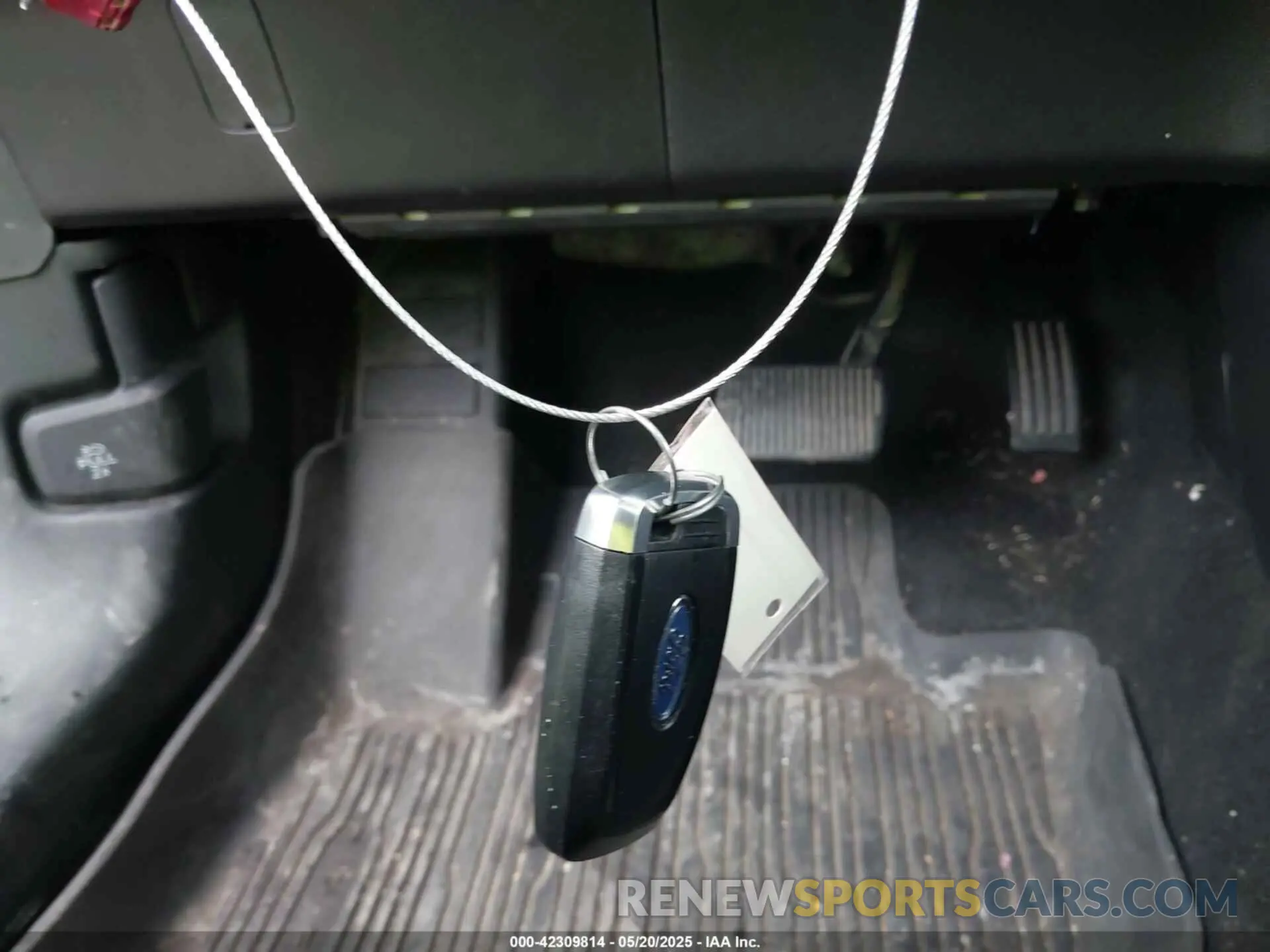 11 Photograph of a damaged car 1FMCU9J90LUA51459 FORD ESCAPE 2020