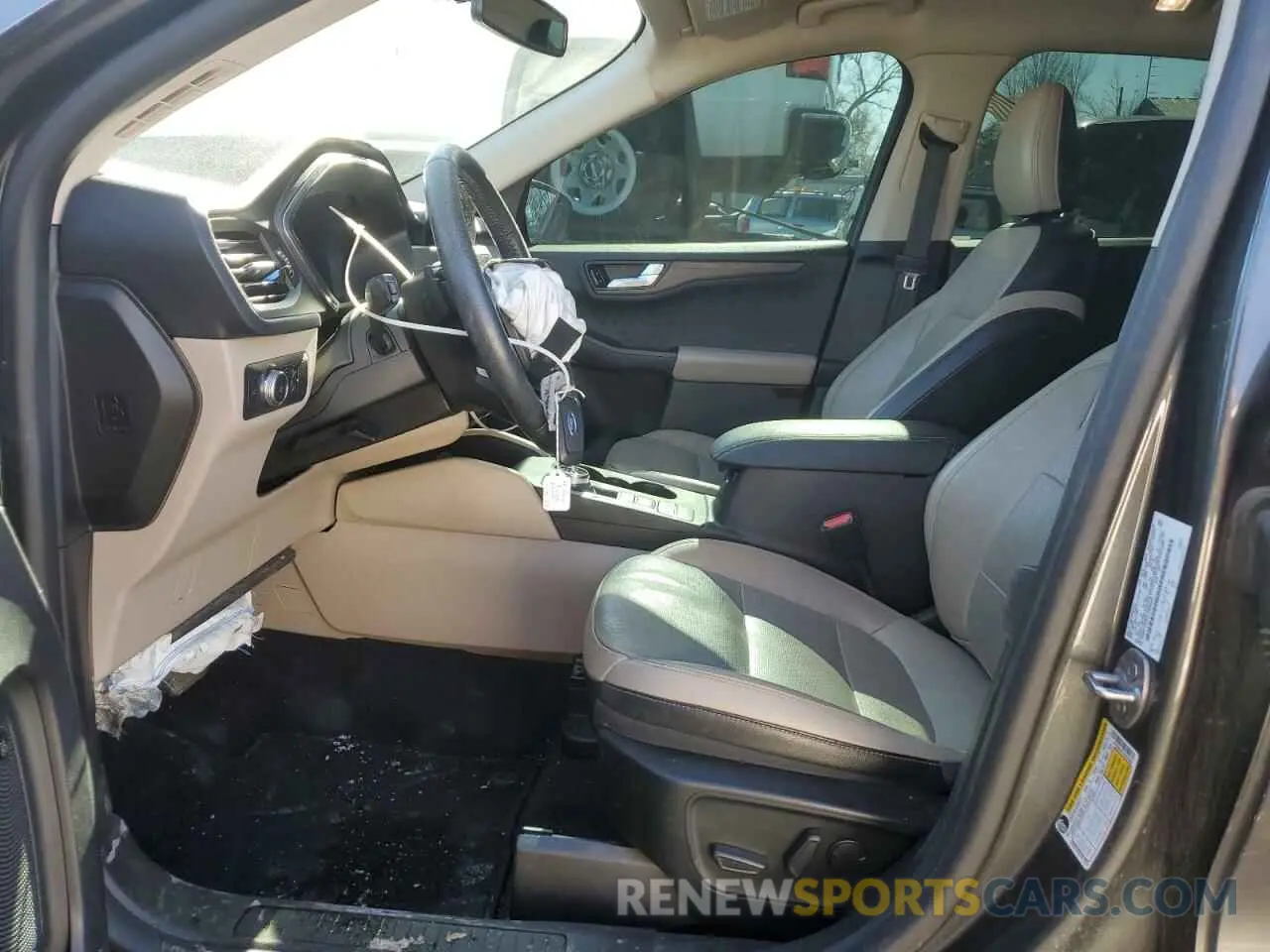 7 Photograph of a damaged car 1FMCU9J92LUB45598 FORD ESCAPE 2020