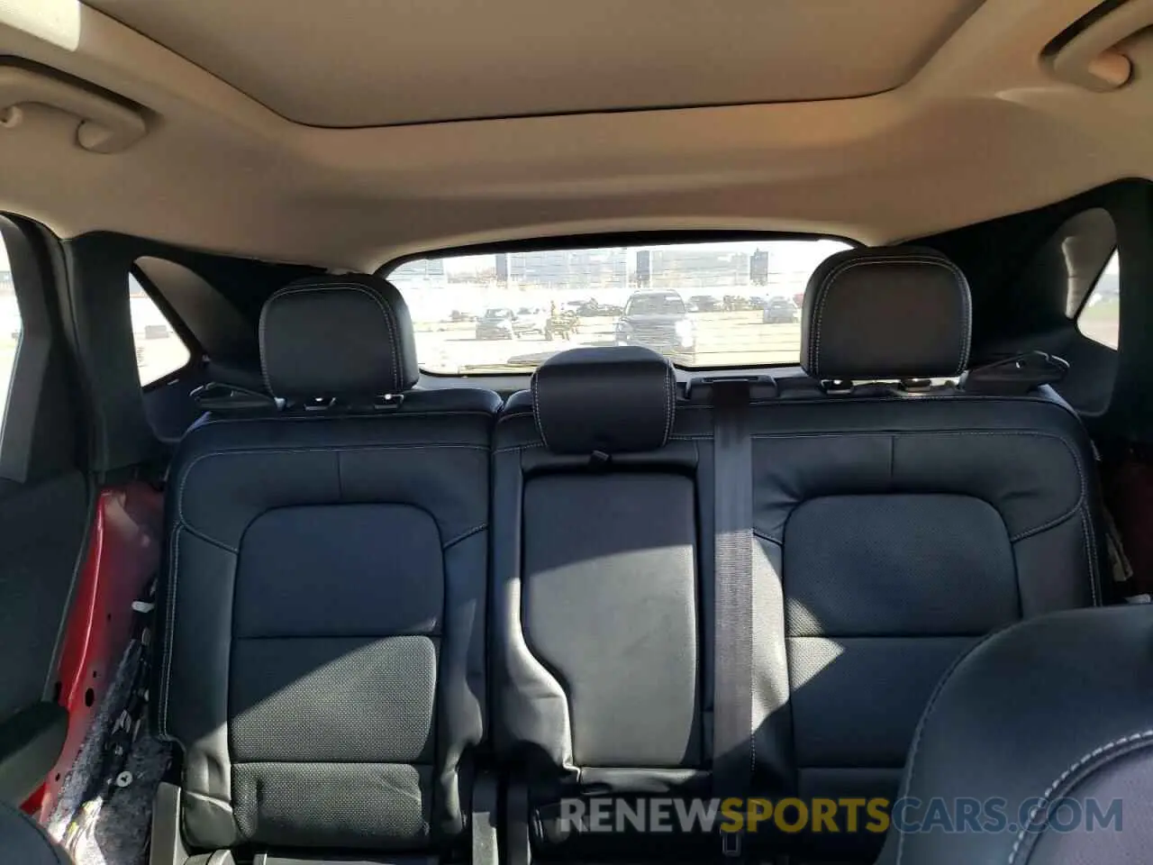 10 Фотография поврежденного автомобиля 1FMCU9J94LUC68545 FORD ESCAPE 2020