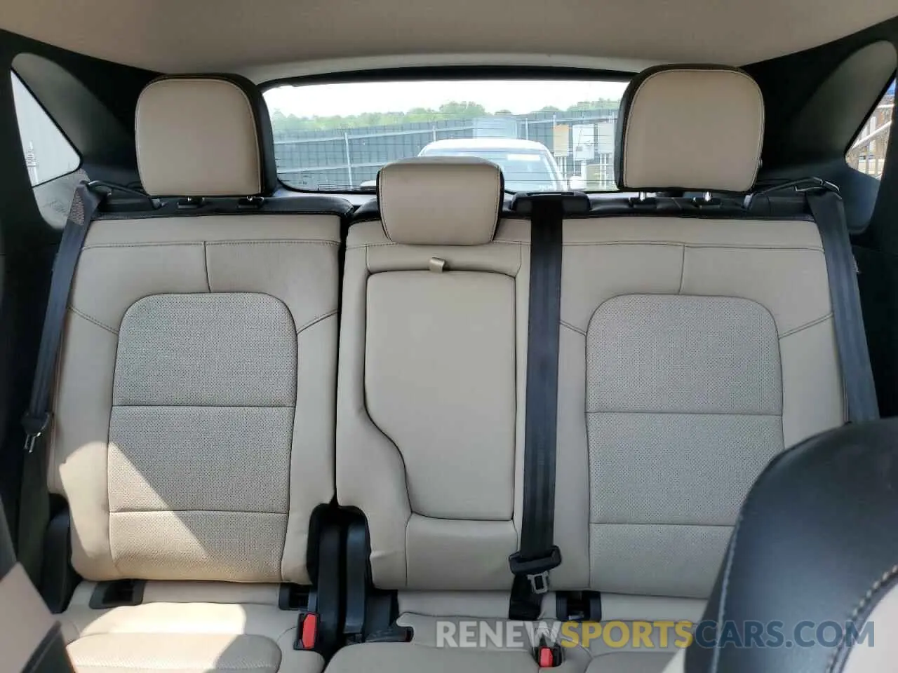 10 Фотография поврежденного автомобиля 1FMCU9J95LUA21468 FORD ESCAPE 2020