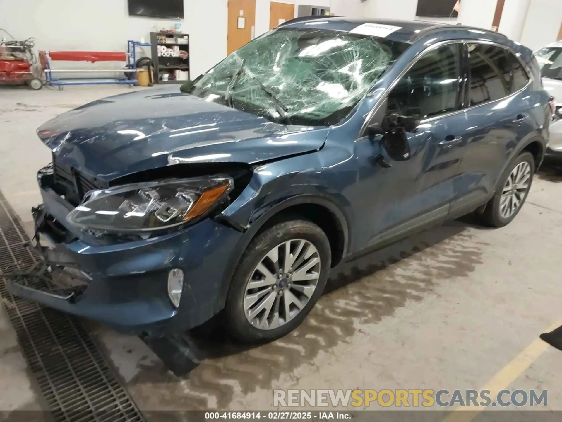 2 Photograph of a damaged car 1FMCU9J97LUC12700 FORD ESCAPE 2020