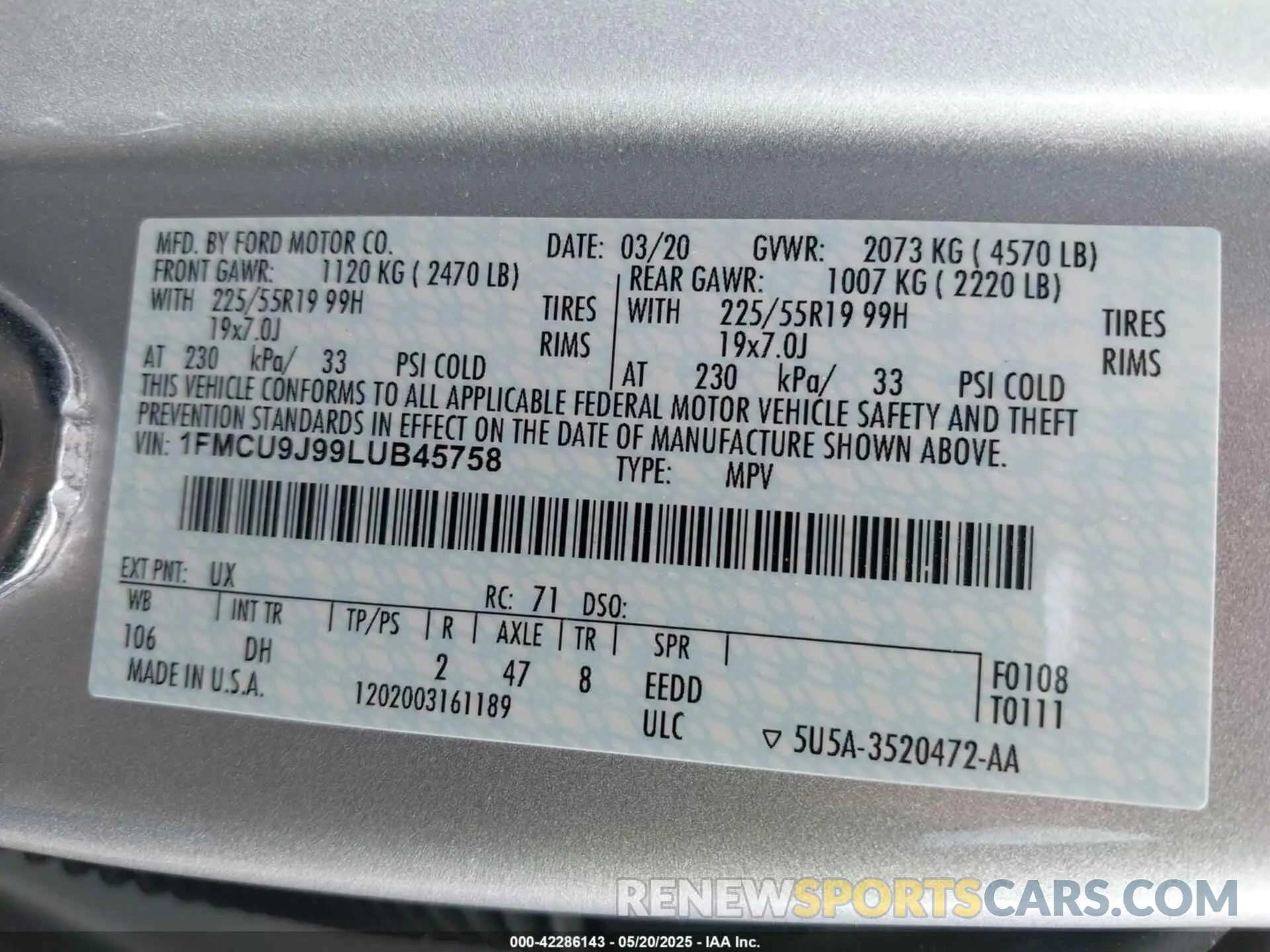 9 Photograph of a damaged car 1FMCU9J99LUB45758 FORD ESCAPE 2020