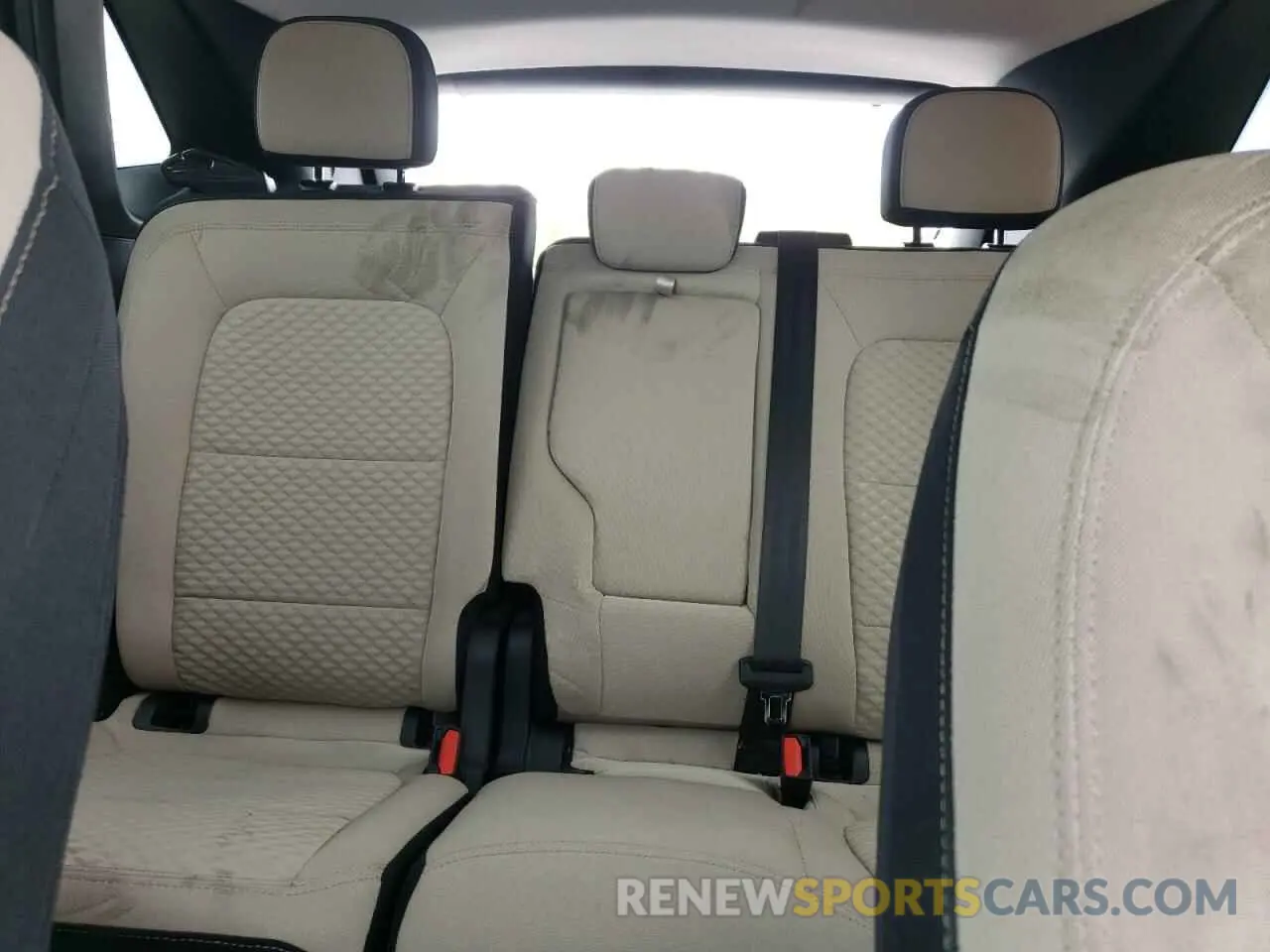 10 Фотография поврежденного автомобиля 1FMCU0BZ2MUA34691 FORD ESCAPE 2021
