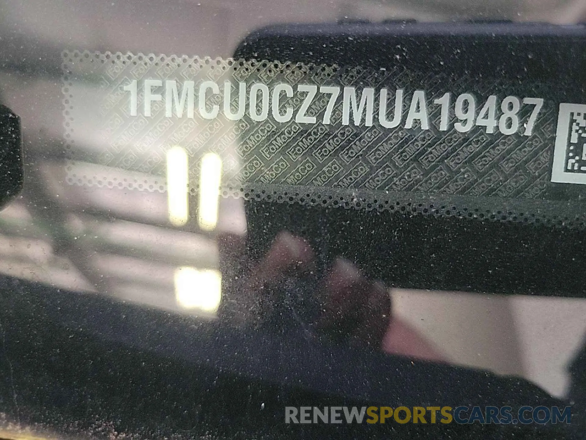 11 Photograph of a damaged car 1FMCU0CZ7MUA19487 FORD ESCAPE 2021