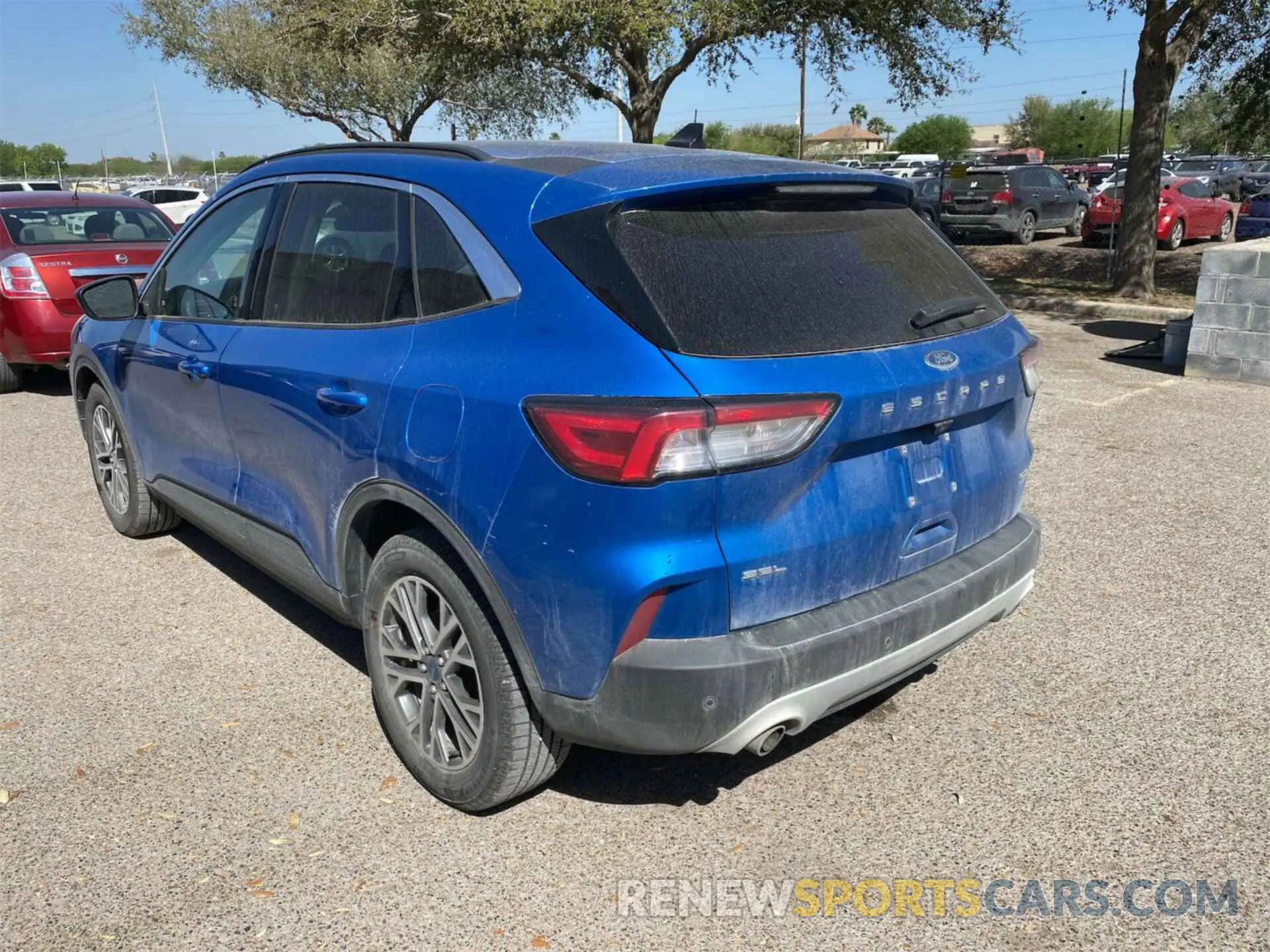 16 Photograph of a damaged car 1FMCU0CZ9MUA50773 FORD ESCAPE 2021