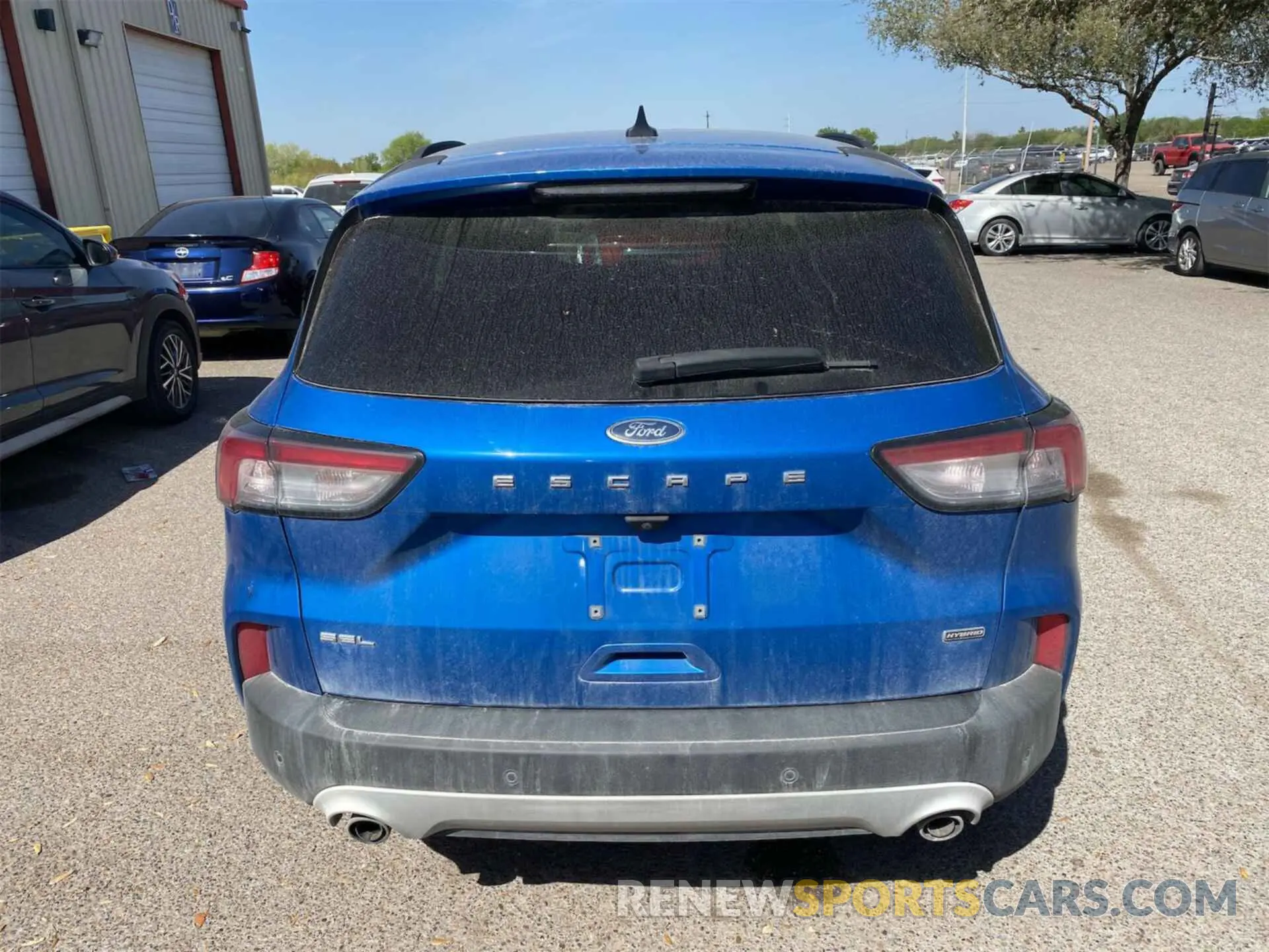 21 Photograph of a damaged car 1FMCU0CZ9MUA50773 FORD ESCAPE 2021