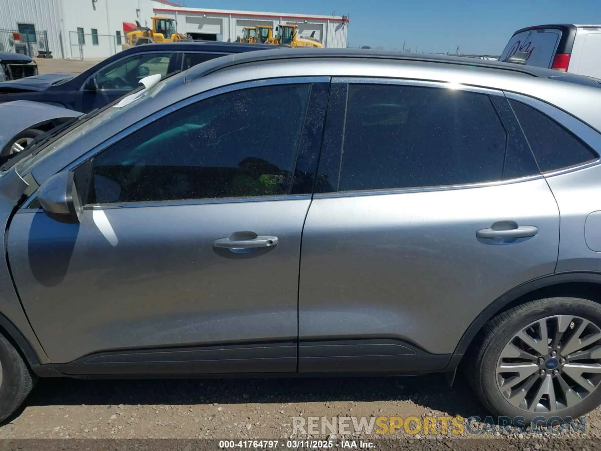14 Фотография поврежденного автомобиля 1FMCU0DZ3MUB04065 FORD ESCAPE 2021