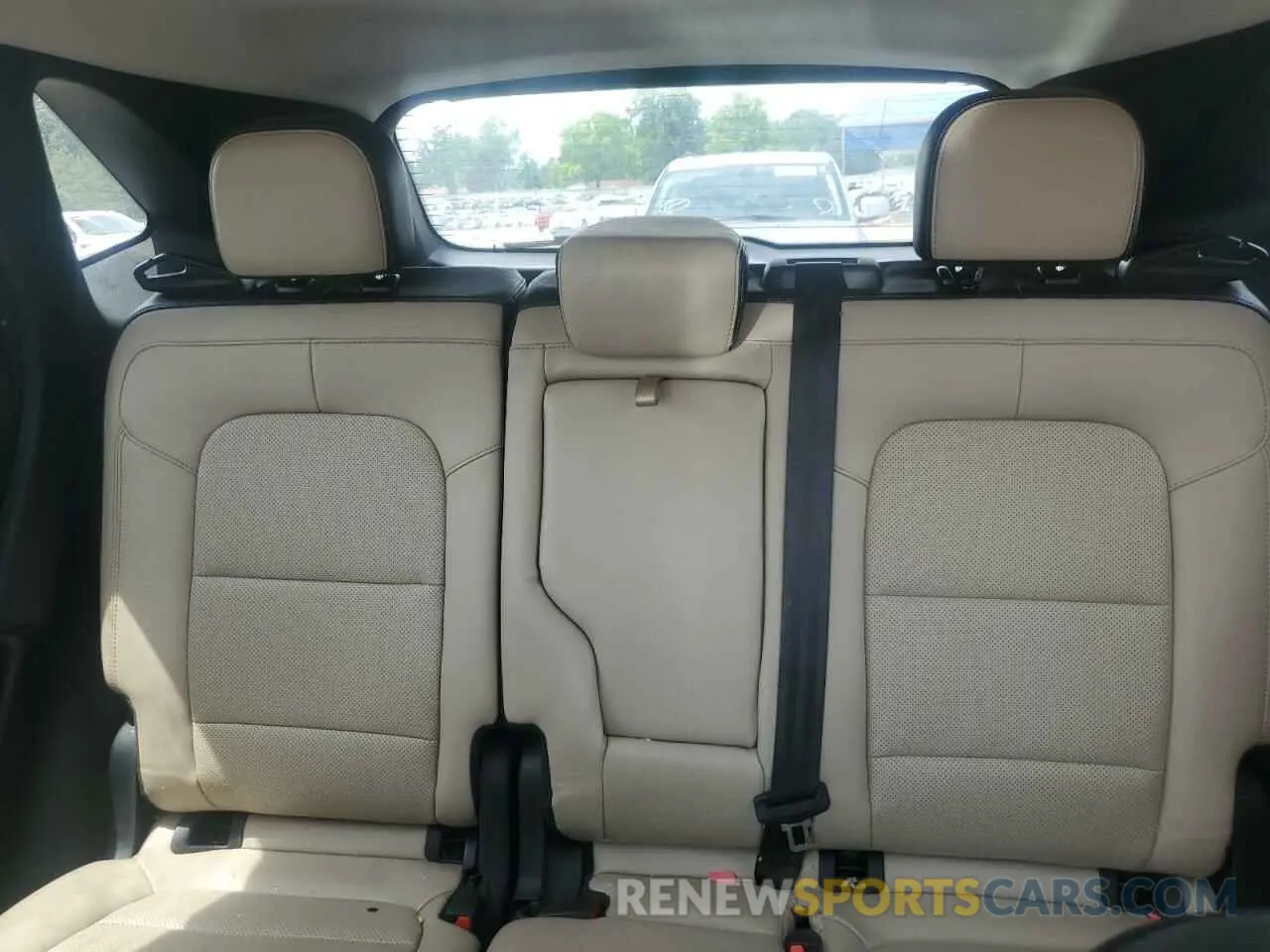 10 Фотография поврежденного автомобиля 1FMCU0DZ8MUA18315 FORD ESCAPE 2021