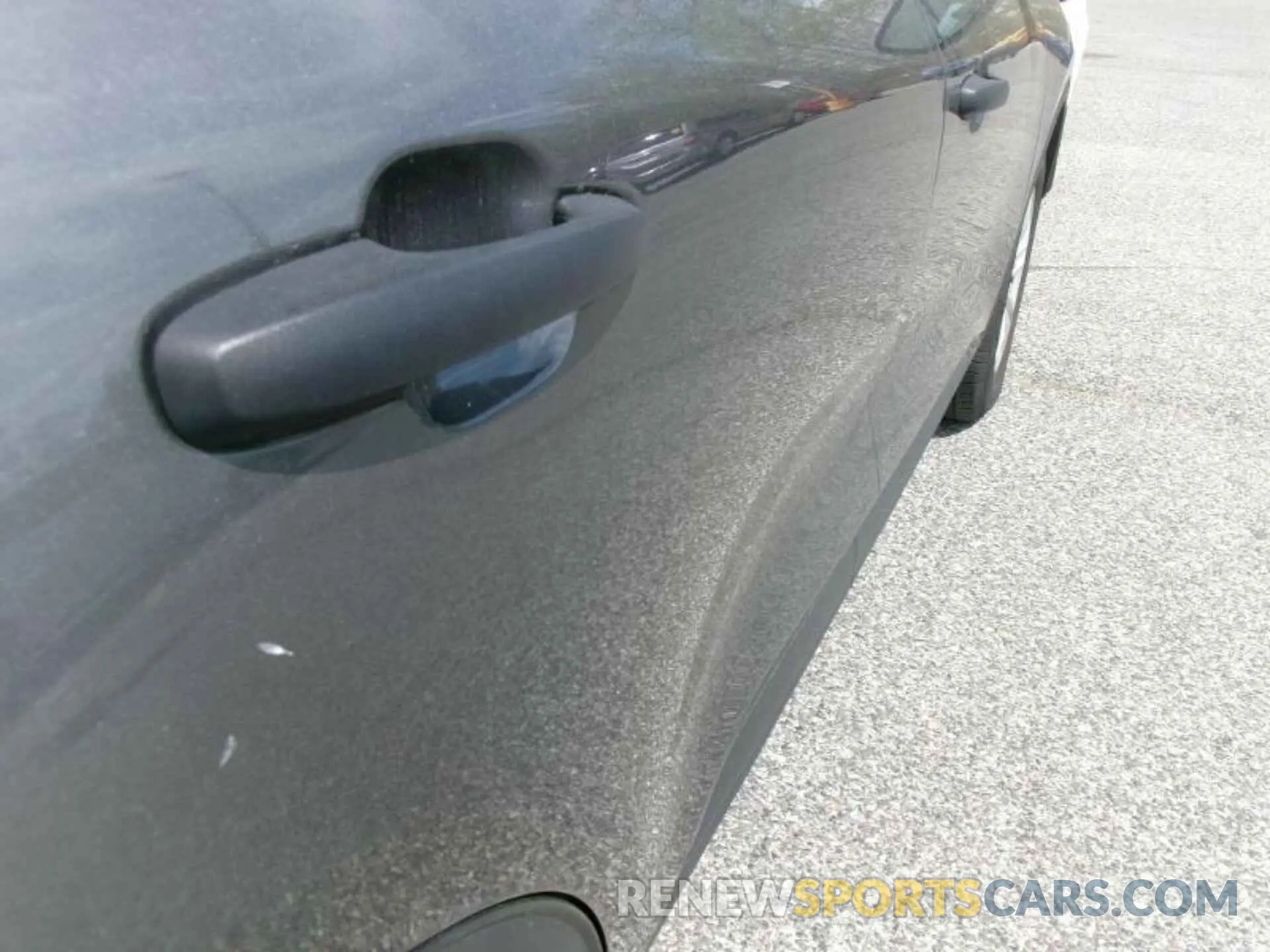 17 Photograph of a damaged car 1FMCU0F62MUA96799 FORD ESCAPE 2021