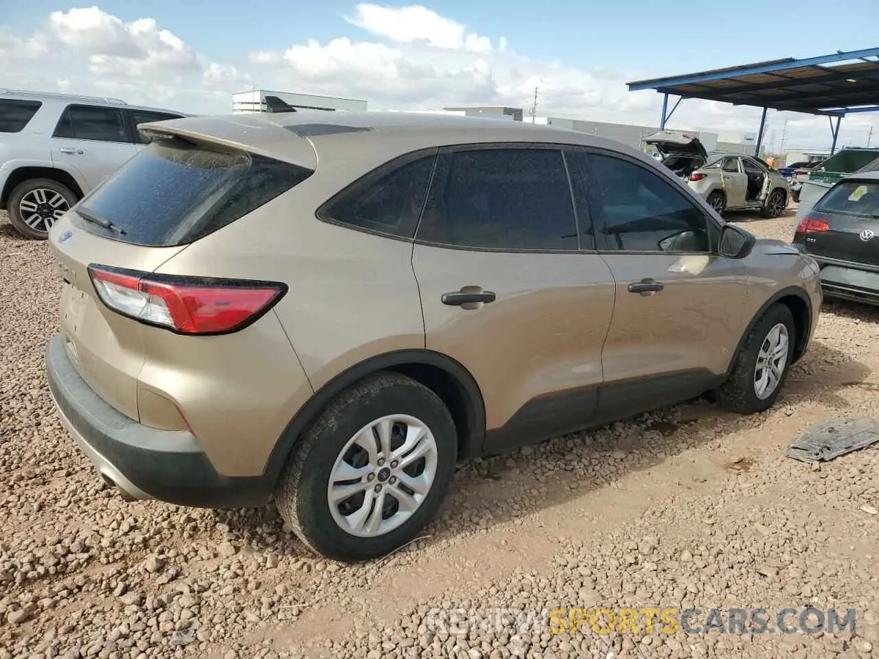 3 Photograph of a damaged car 1FMCU0F68MUA49292 FORD ESCAPE 2021