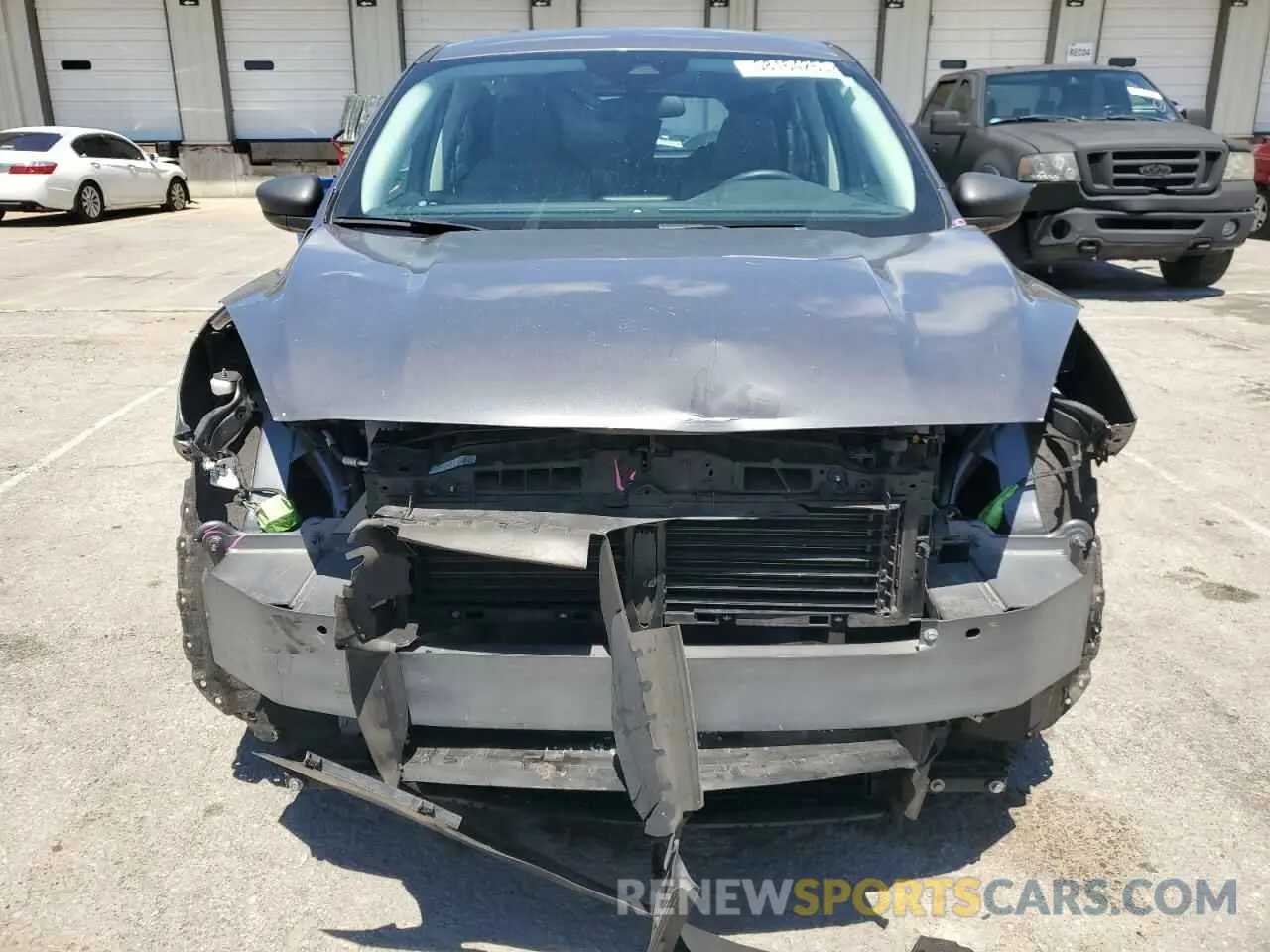 5 Photograph of a damaged car 1FMCU0F6XMUA30212 FORD ESCAPE 2021