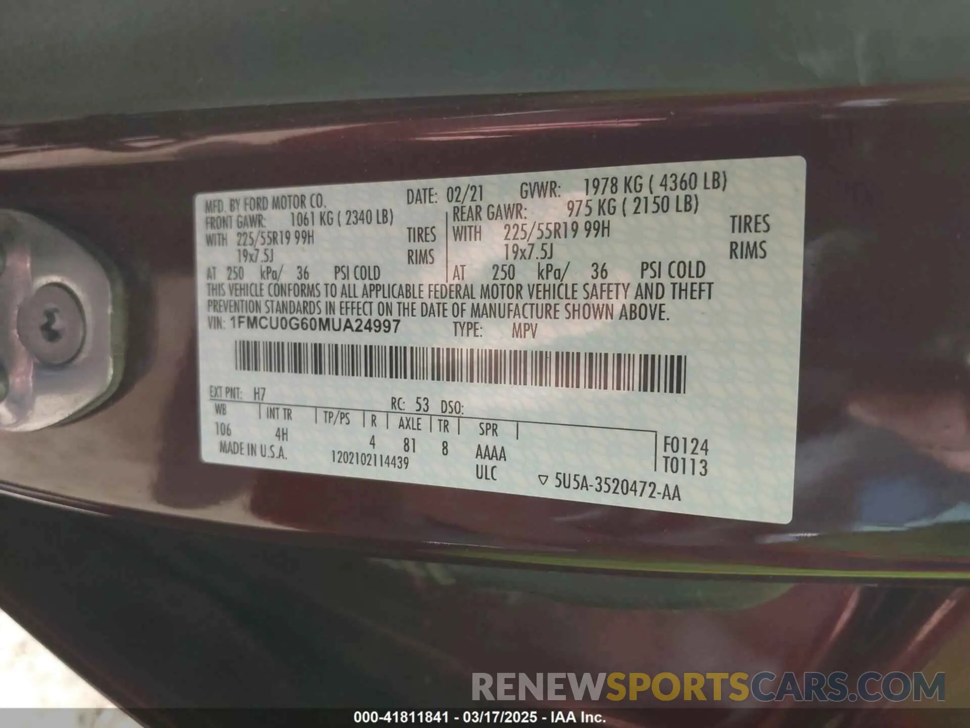 9 Photograph of a damaged car 1FMCU0G60MUA24997 FORD ESCAPE 2021