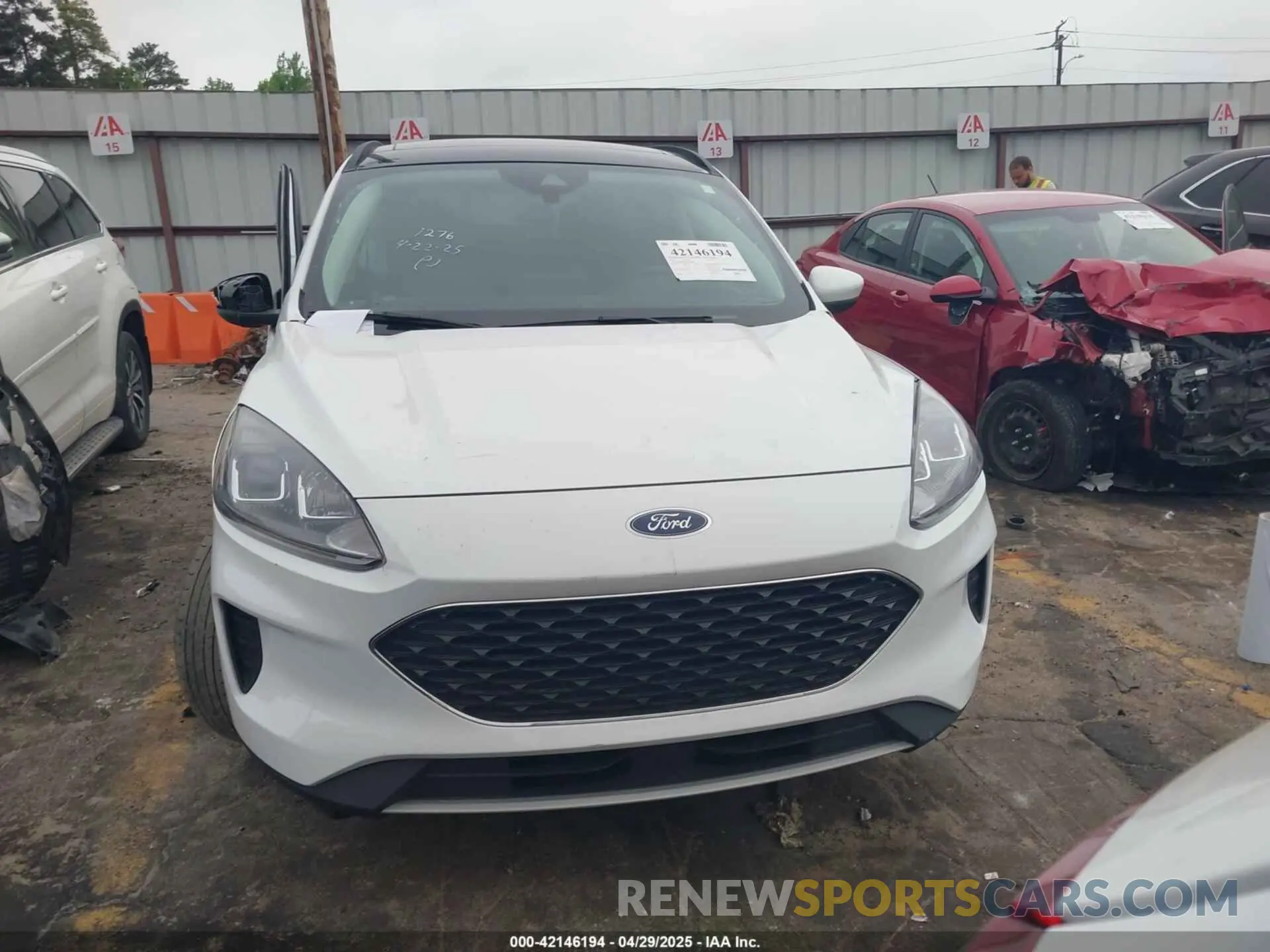 12 Фотография поврежденного автомобиля 1FMCU0G60MUB10259 FORD ESCAPE 2021